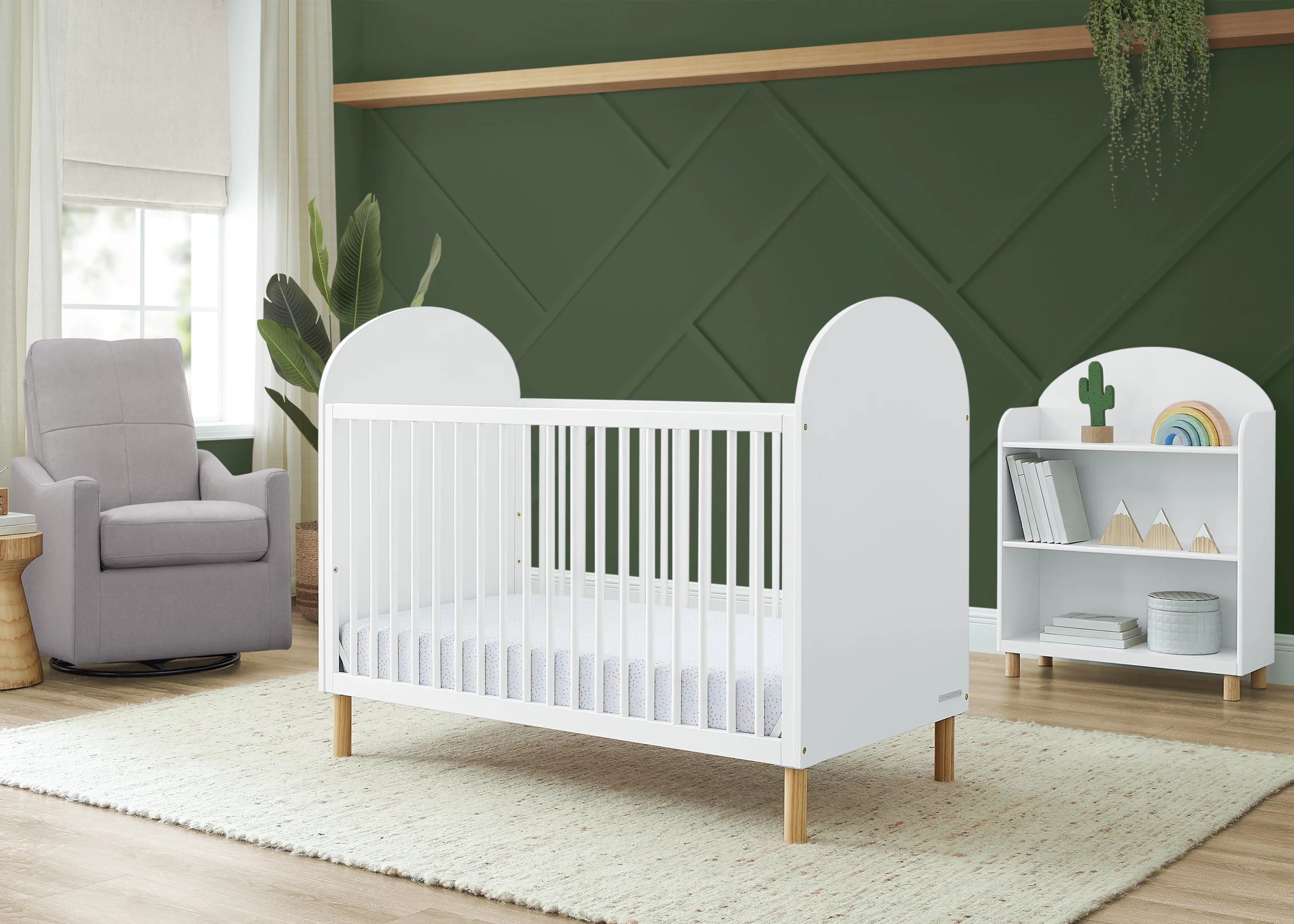 Delta Children Reese 4-in-1 Convertible Crib - Greenguard Gold Certified, Bianca White/Natural