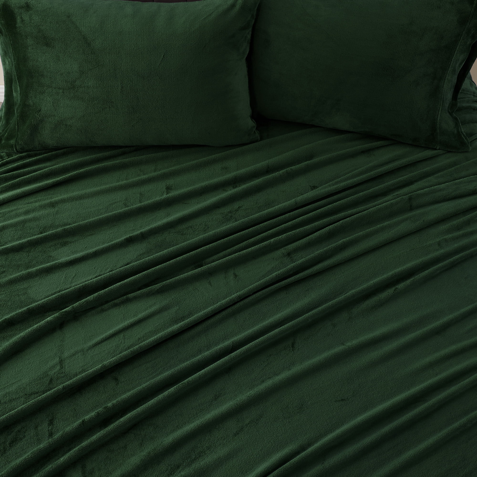 Great Bay Home Solid Velvet Plush Warm and Cozy Fleece Sheet Set  (King, Emerald)