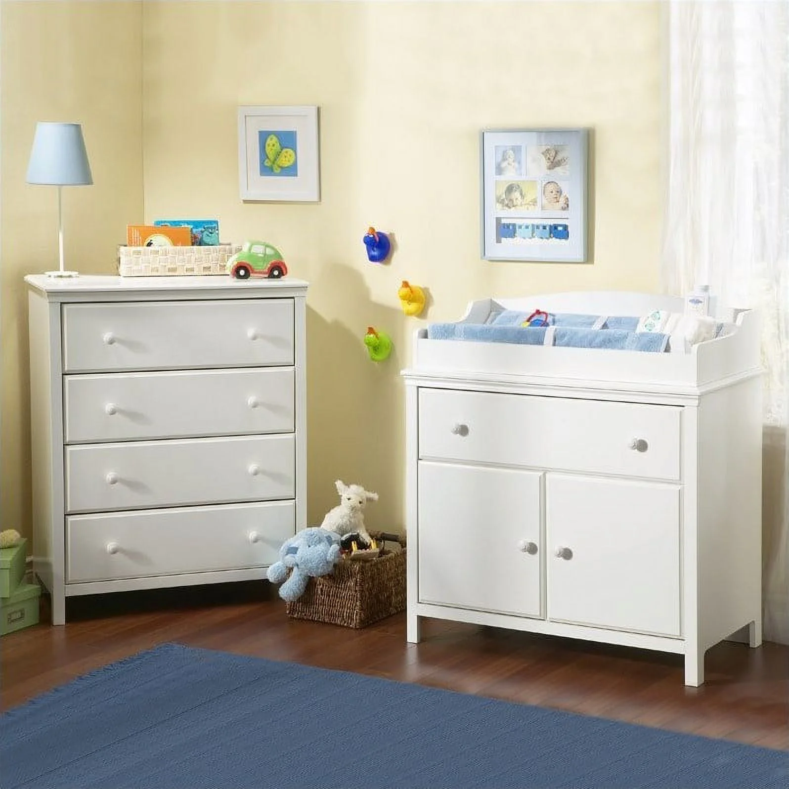 Pemberly Row Contmeporary Kids 4 Drawer Chest in Pure White