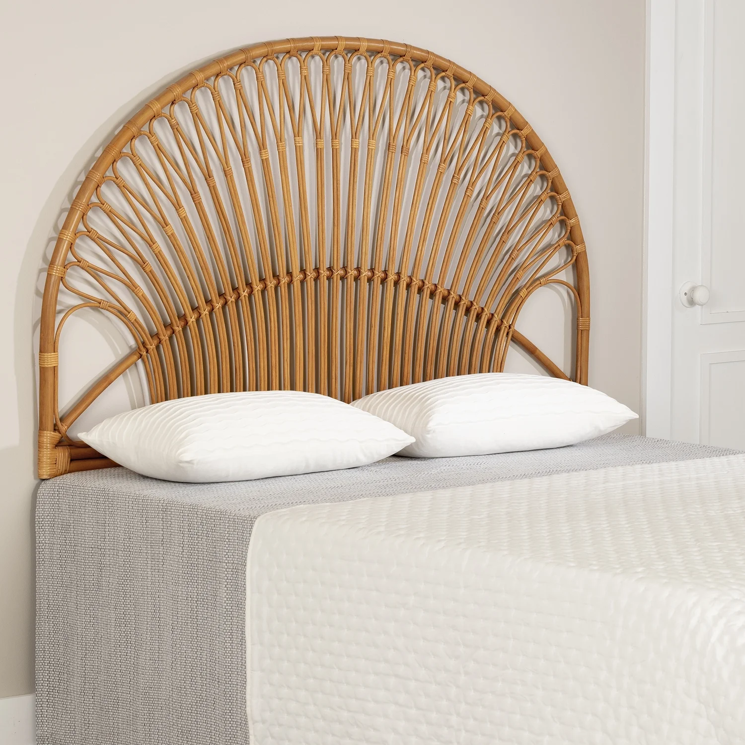 Maykoosh Renaissance Rhapsody Master Bedroom Headboard