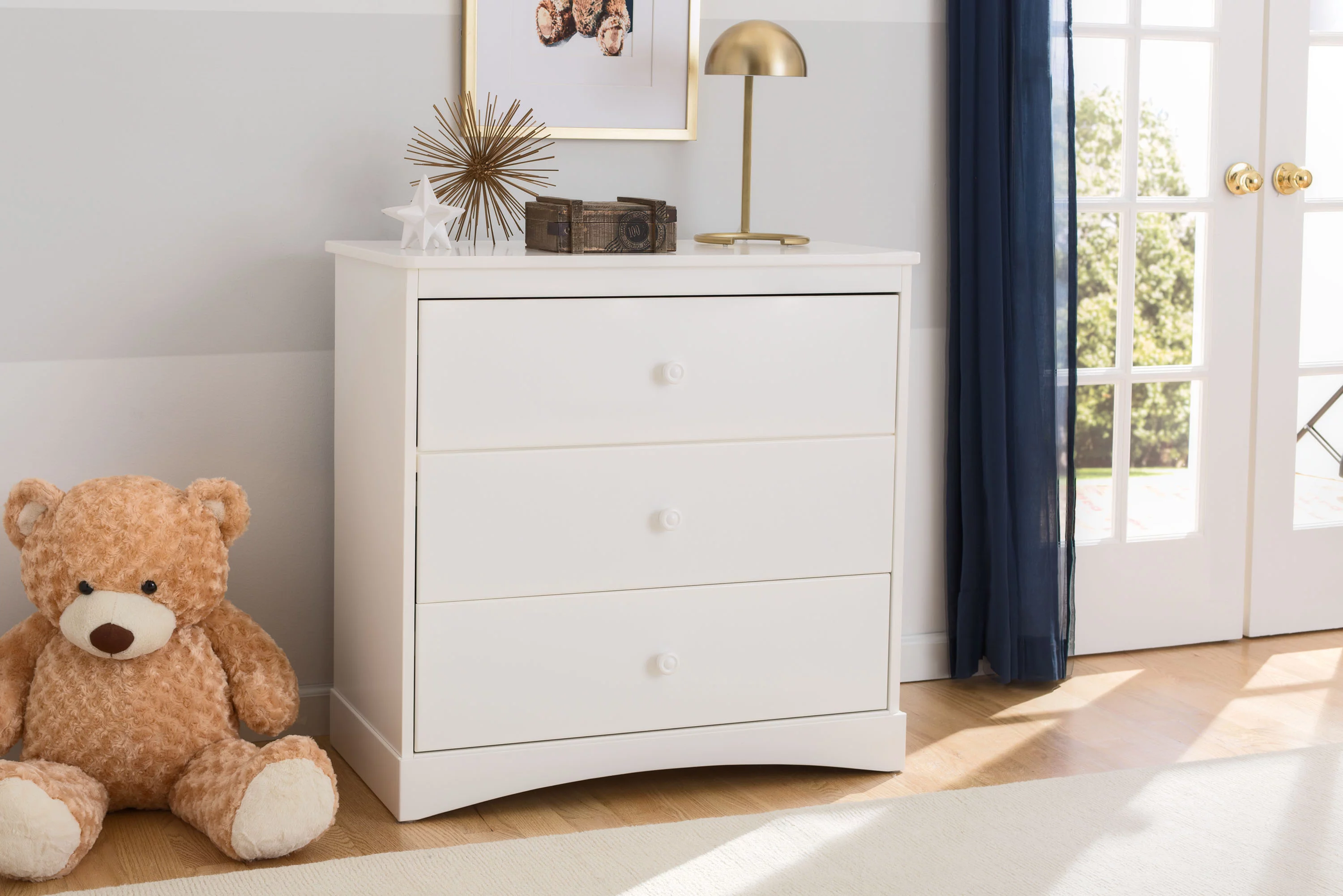 Delta Children Sutton 3 Drawer Dresser with Changing Top