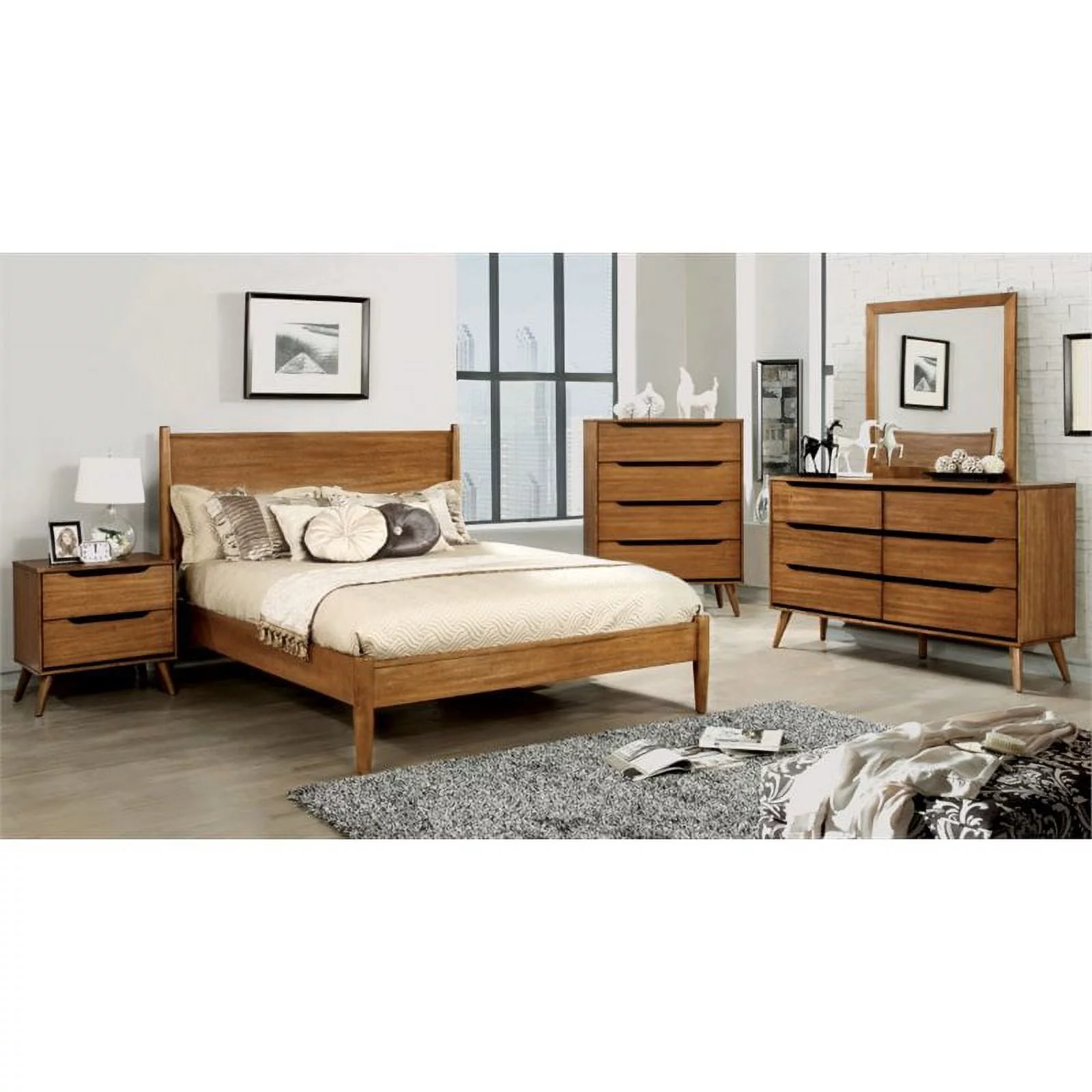 Bowery Hill Mid-Century Solid Wood/Wood Veneer/MDF Queen Panel Bed in Oak
