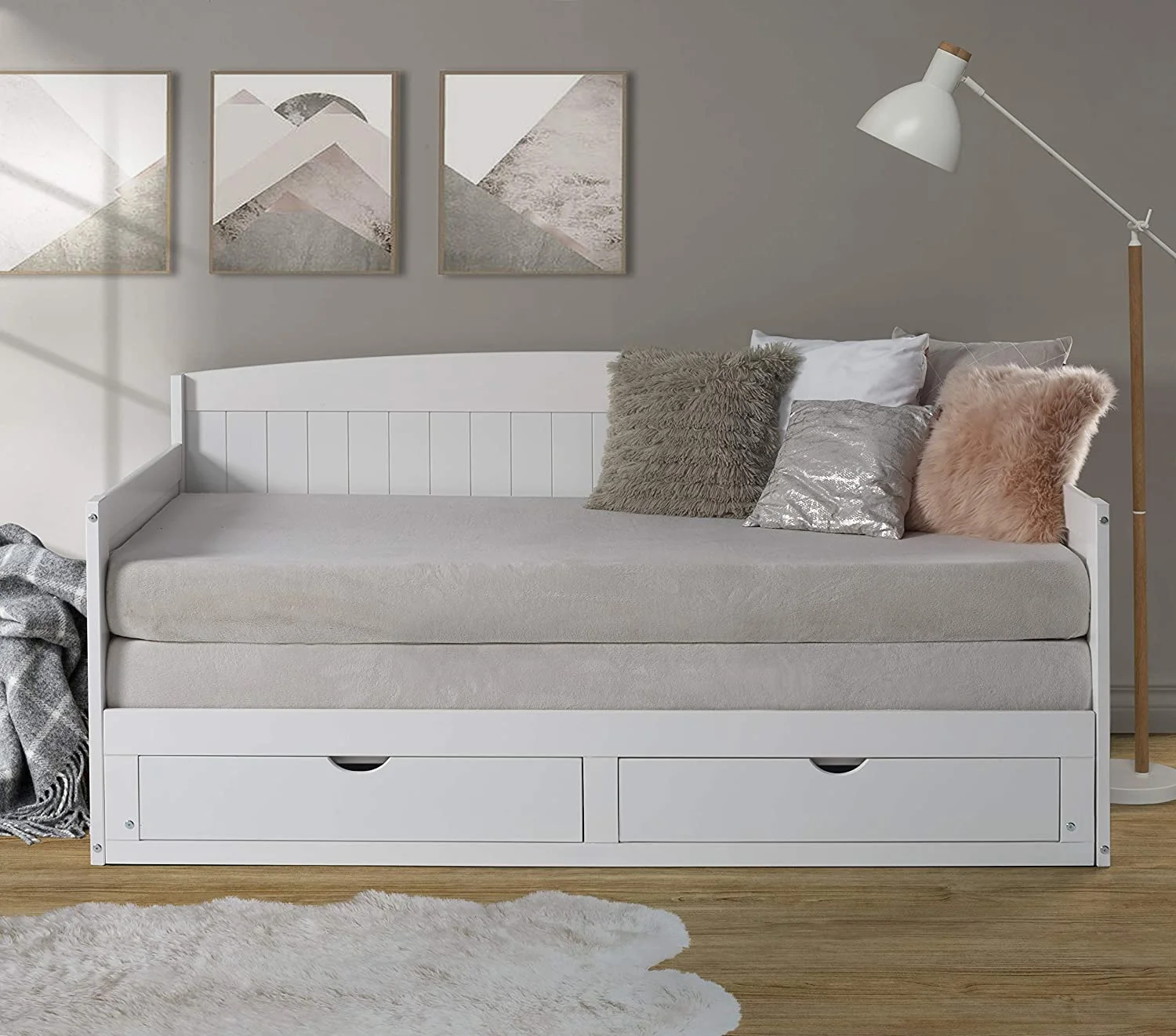 Furniture Harmony Daybed  Twin  White
