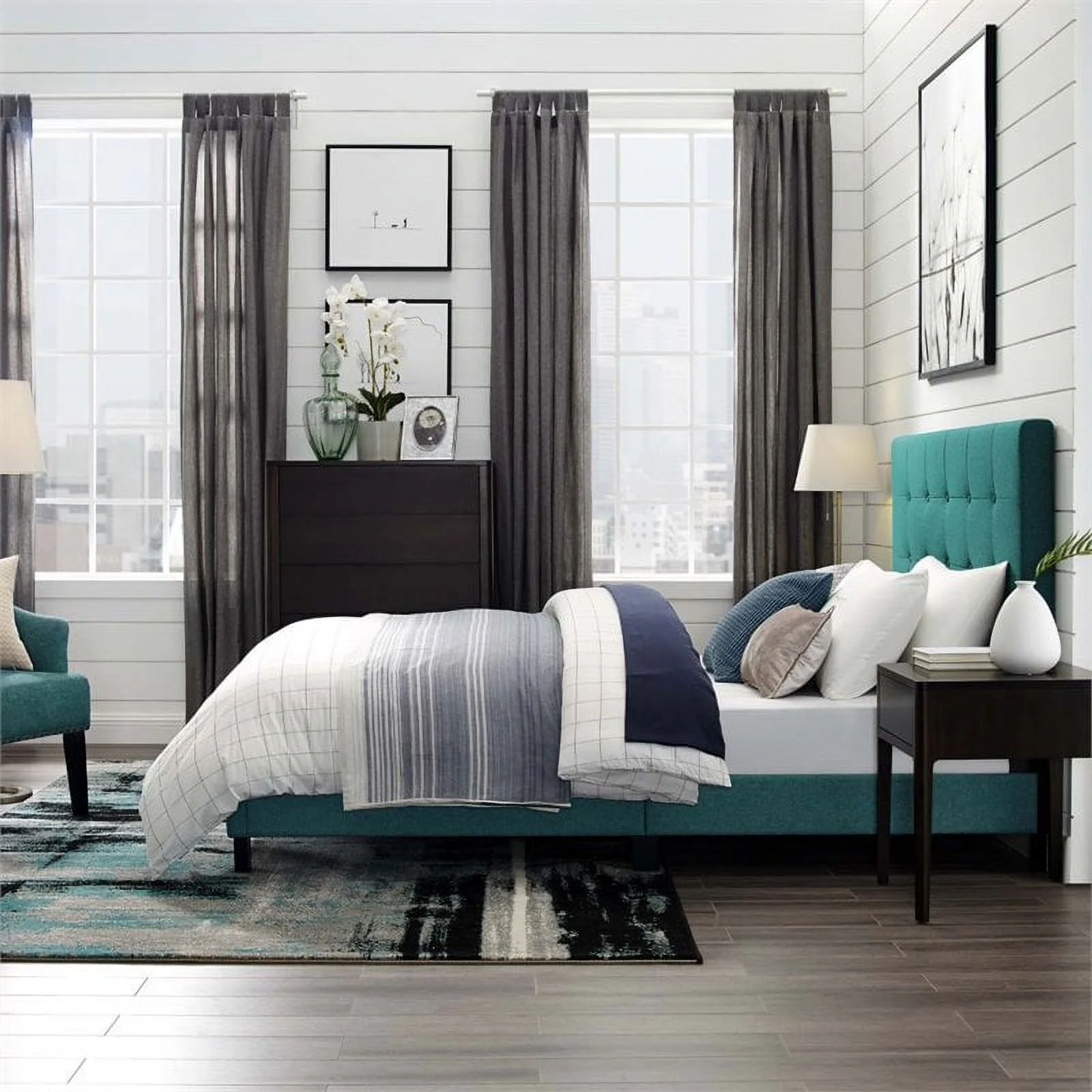 Hawthorne Collections Button Tufted Upholstered Queen Platform Bed in Teal