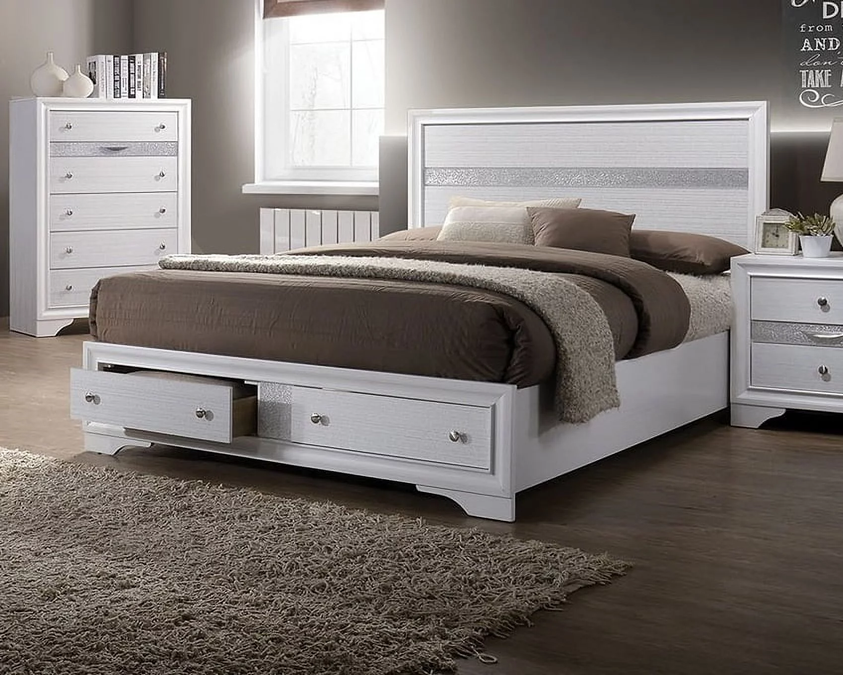 Contemporary White Color Eastern King Size Bed White Color 1pc Bed Bedroom Furniture Panel HB