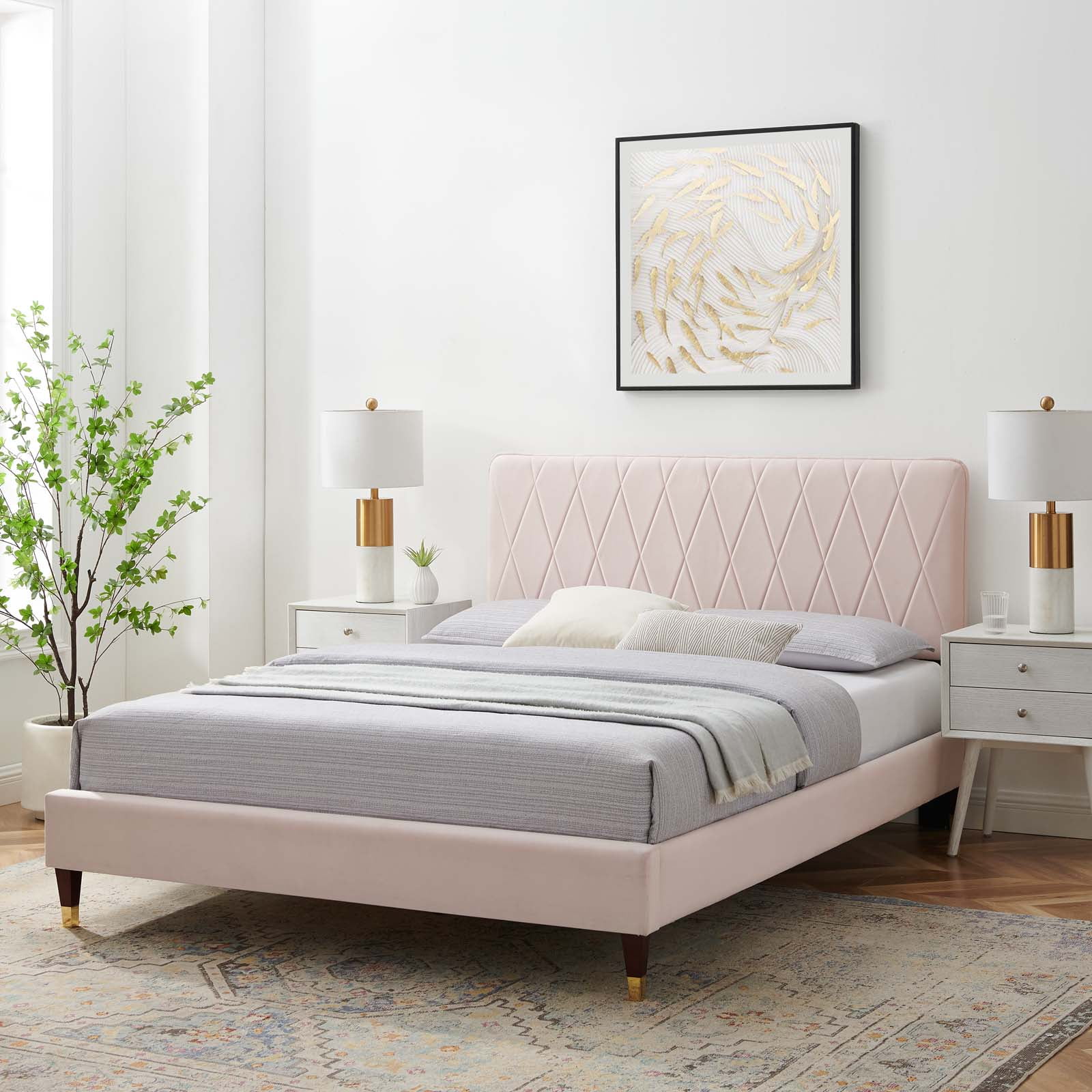 Modway Phillipa Performance Velvet King Platform Bed in Pink