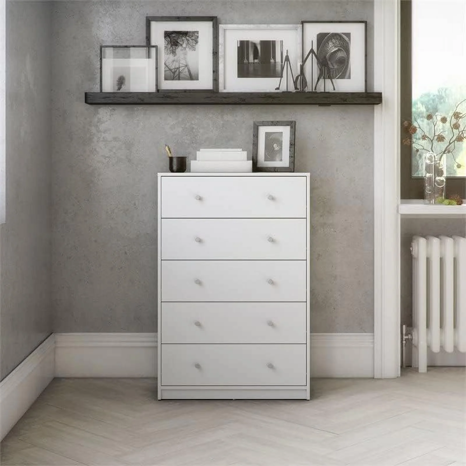 2 Piece Chest And Nightstand Bedroom Set In White