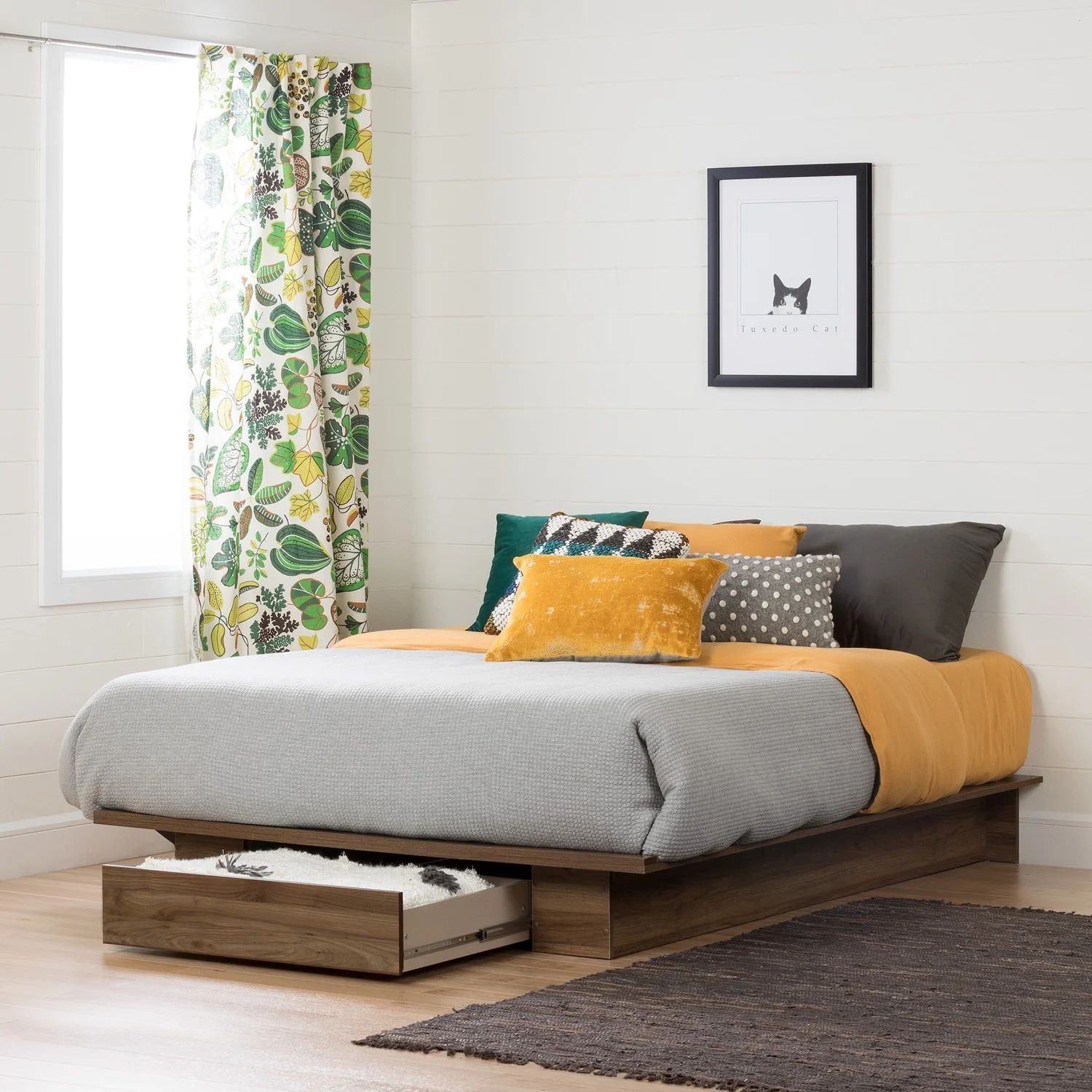 Maykoosh Victorian Virtue Full/Queen Platform Bed (54/60'') With Drawer