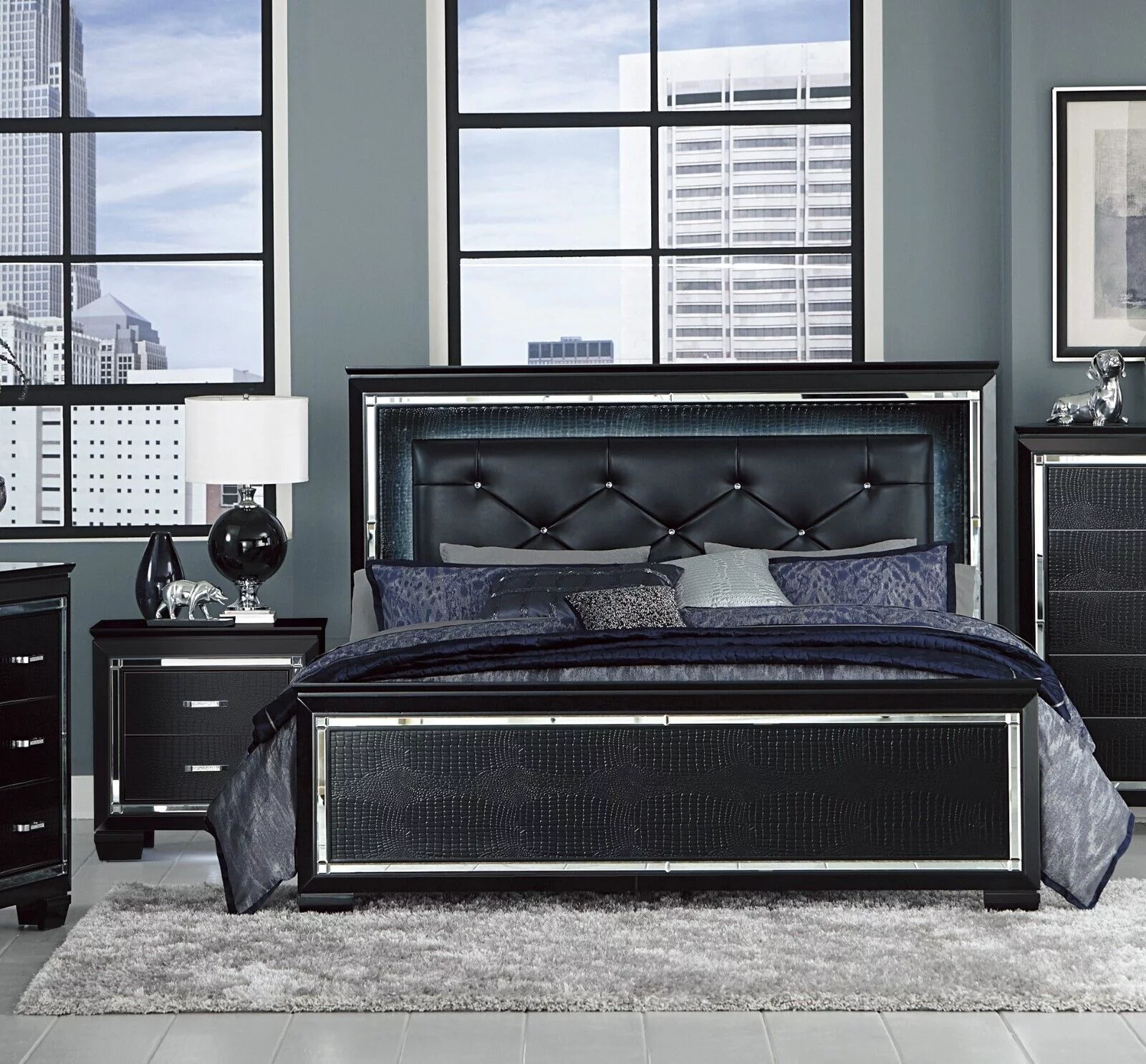 Modern 3pc Bedroom Furniture California King Size LED Bed Tufted Nightstands Glamorous Black Finish Set