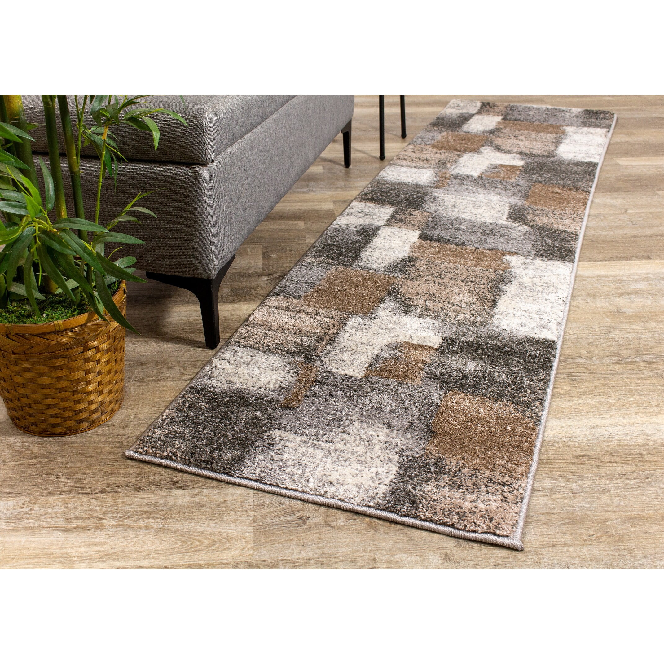 Brookfield Collection - Plush Brown/Grey Simple Patches Area Rug Brown/Beige/Grey/Cream 2'0