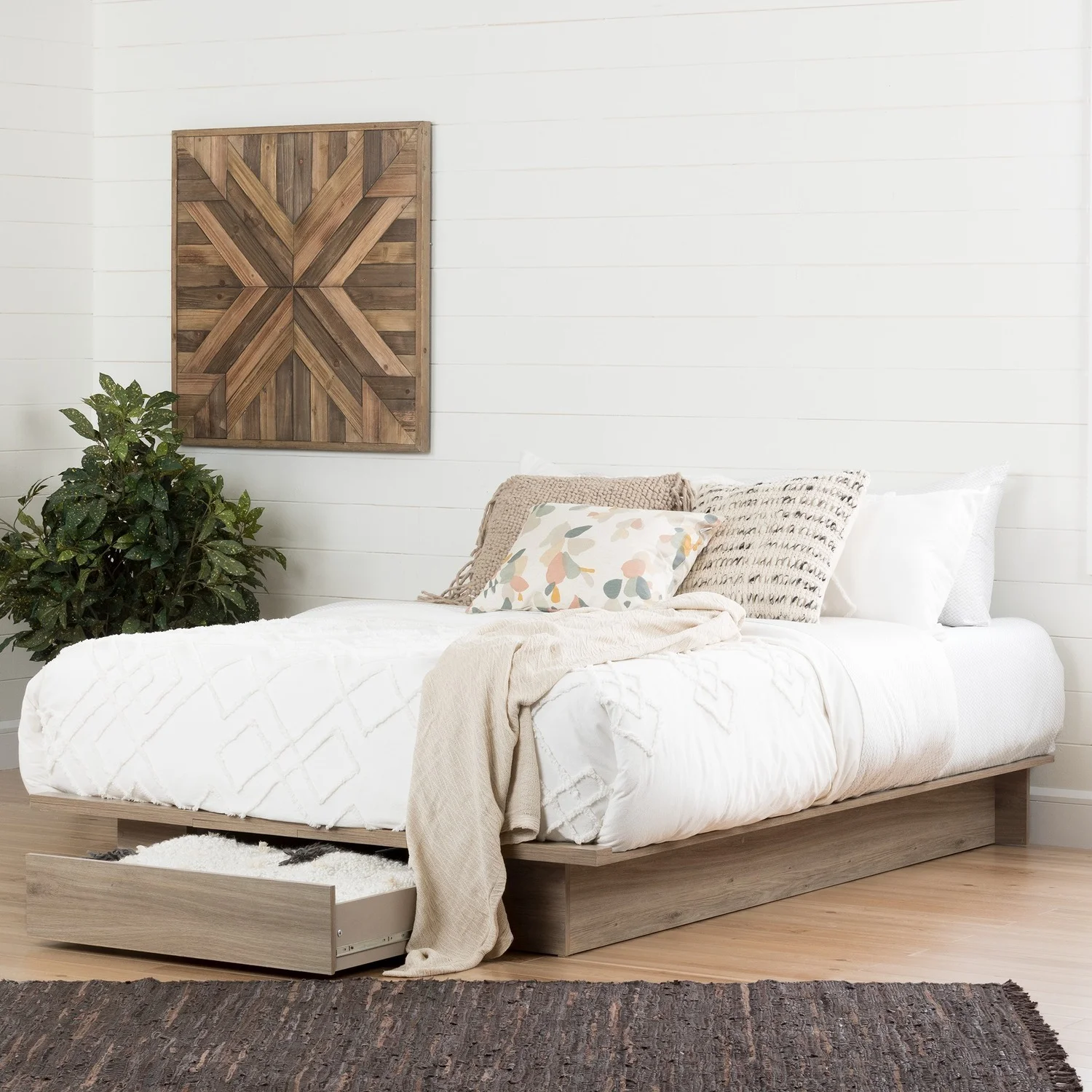Maykoosh Island Interiors Full/Queen Platform Bed (54/60'') With Drawer