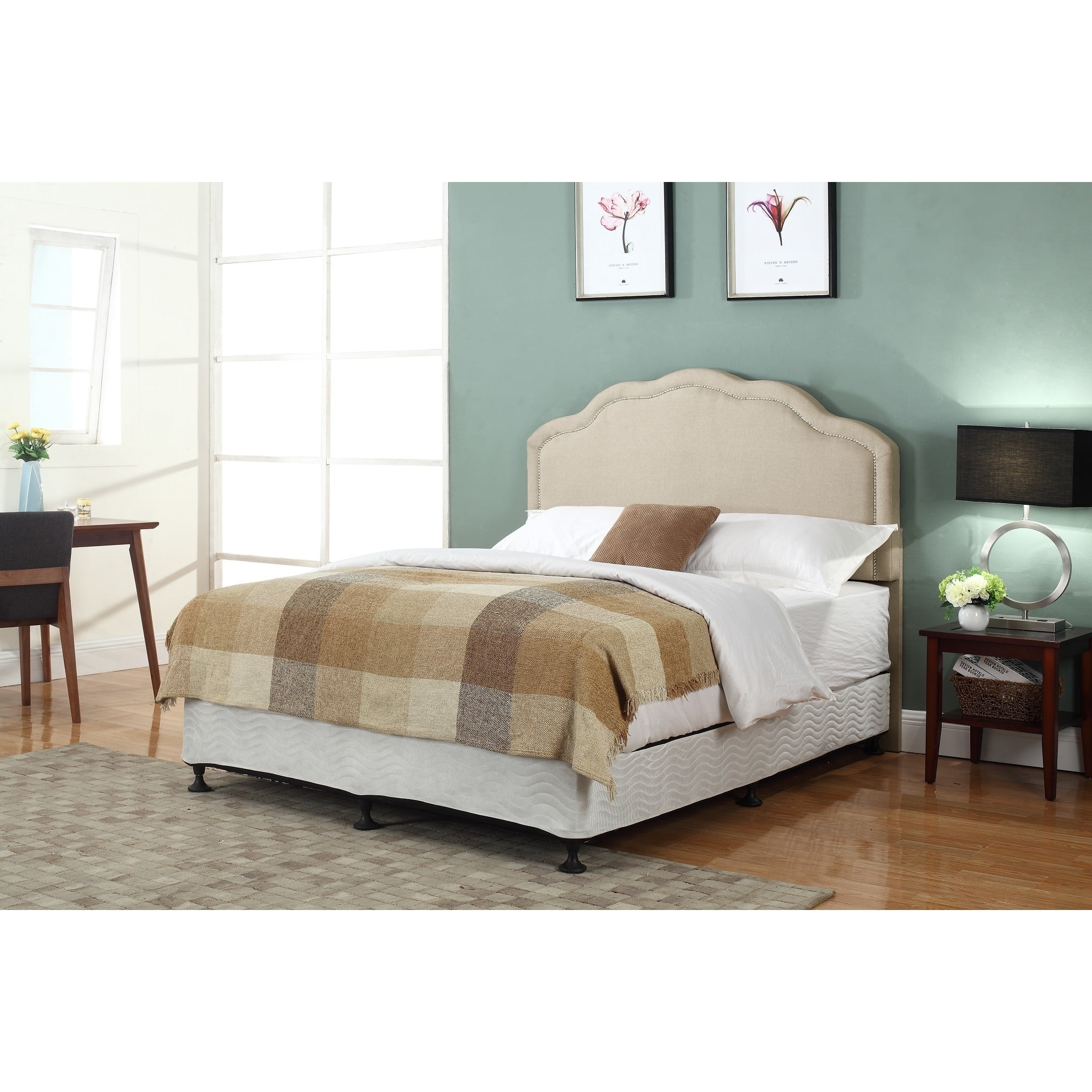 US Pride Furniture Renee Fabric-upholstered Panel Headboard with Nailhead Trim