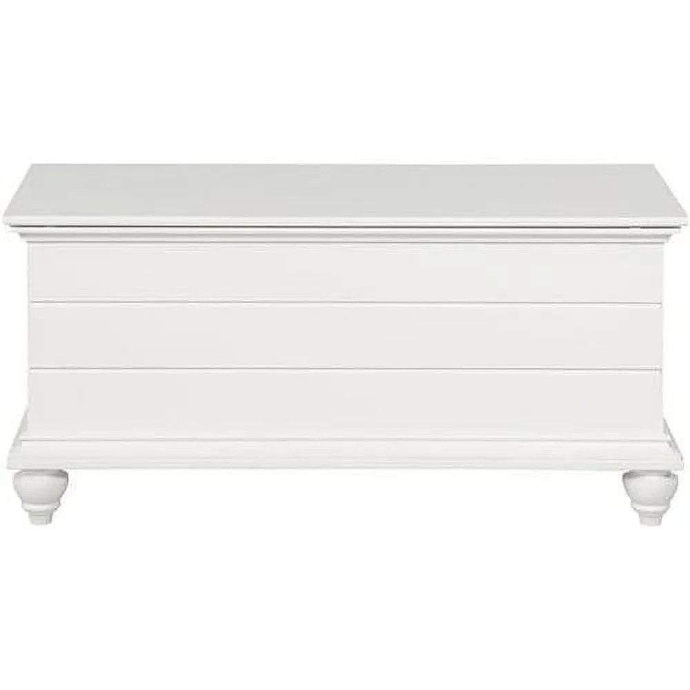 Transitional Rubberwood Cedar Chest With Safety Hinge In White