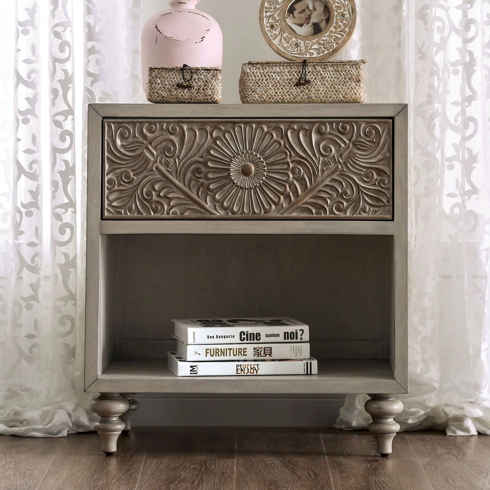 Formal Transitional Antique White Queen Size Bed 2x Nightstands w Shelf 3pc Bedroom Set Beige Fabric HB