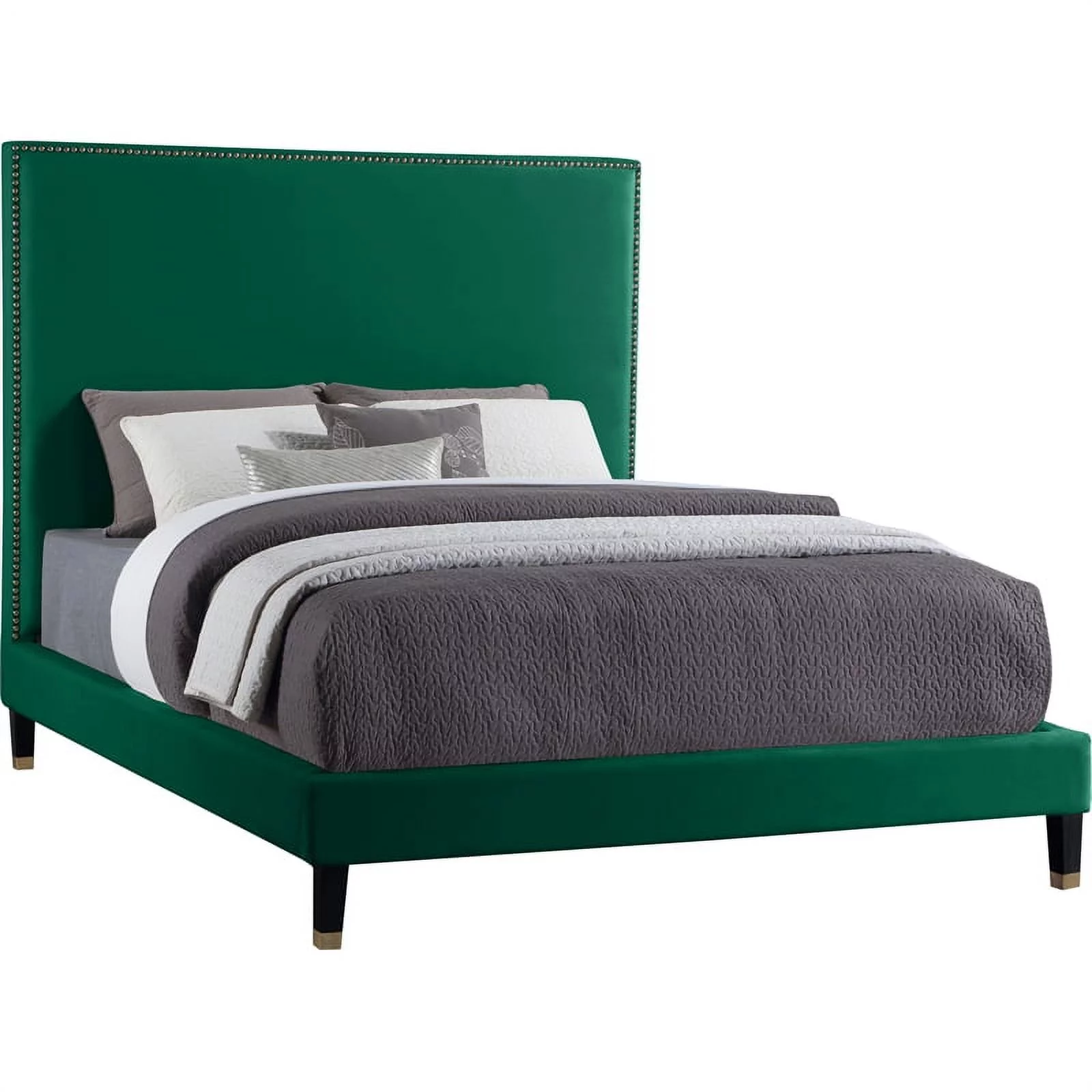 Meridian Furniture Harlie Green Velvet Full Bed