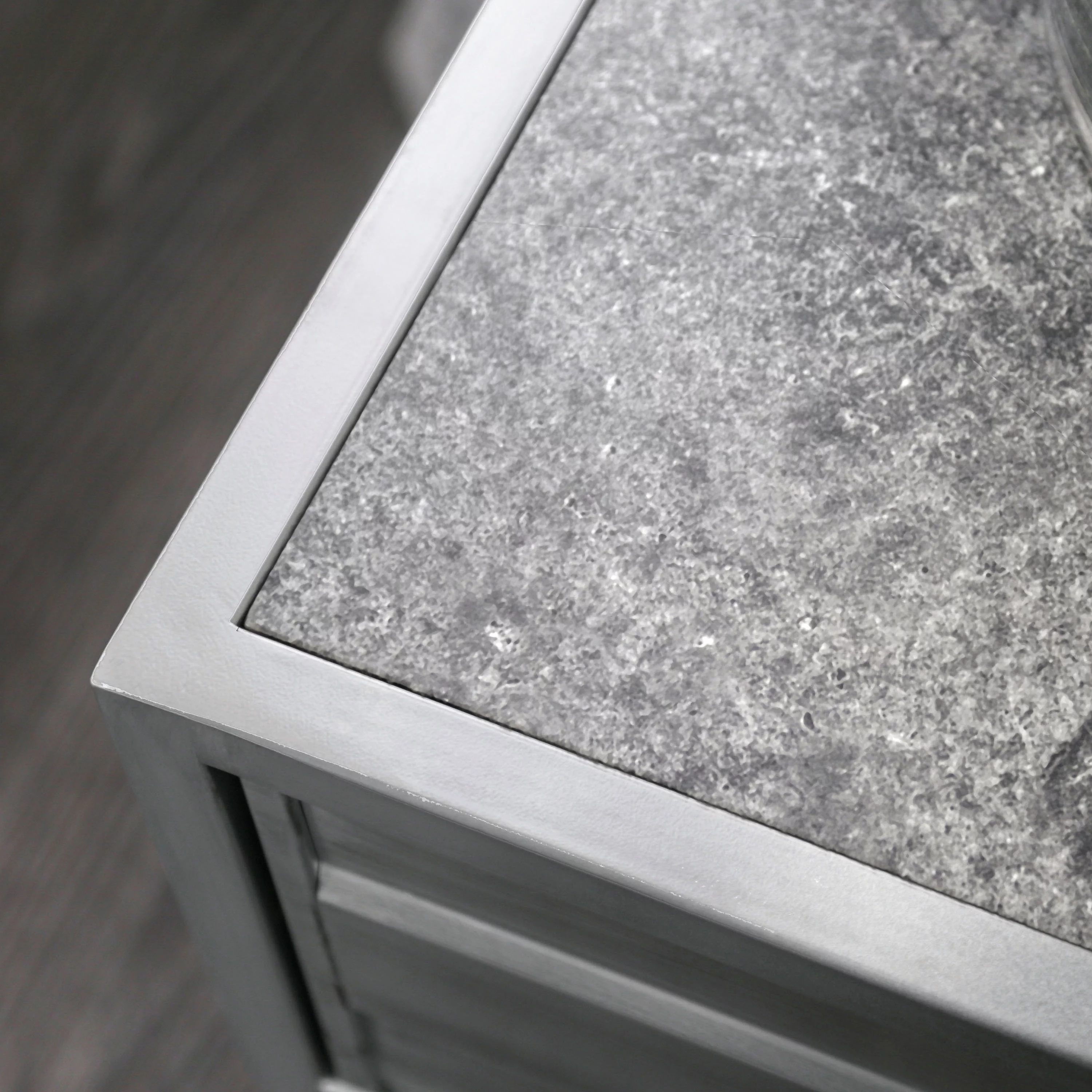 FOA Hazier Industrial 5-Drawer Chest Dresser in Metal Silver