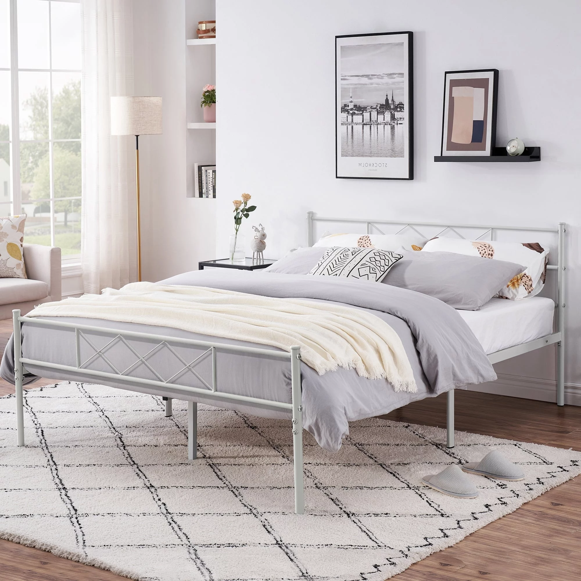 KHD Javlergo Modern Metal Platform Bed Frame with Headboard Full