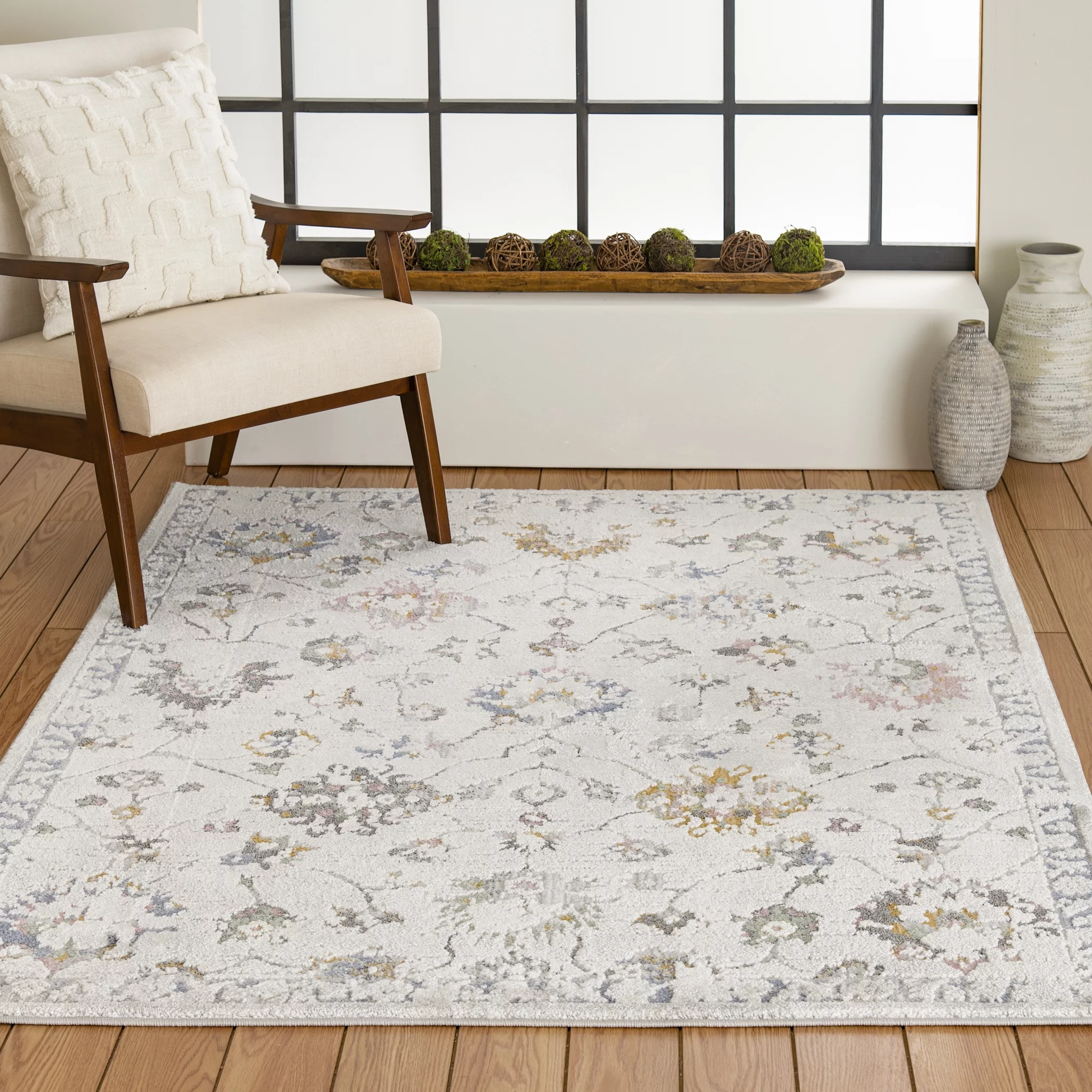 Better Homes & Gardens Persian Blooms Silver Indoor Area Rug, 5' x 7'