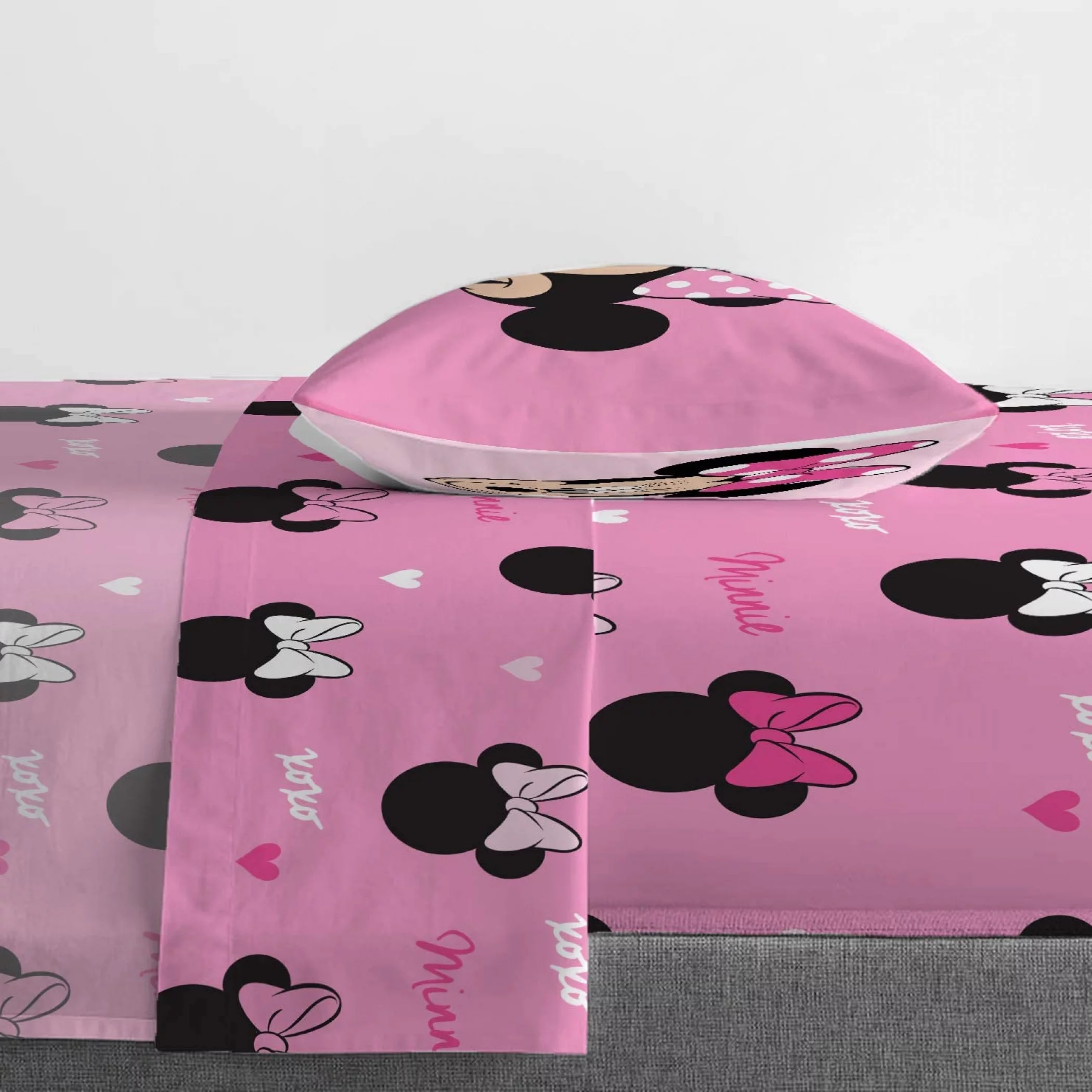 Disney Minnie Mouse Hearts N Love Pink 4 Piece Twin Bed Set, 100% Microfiber