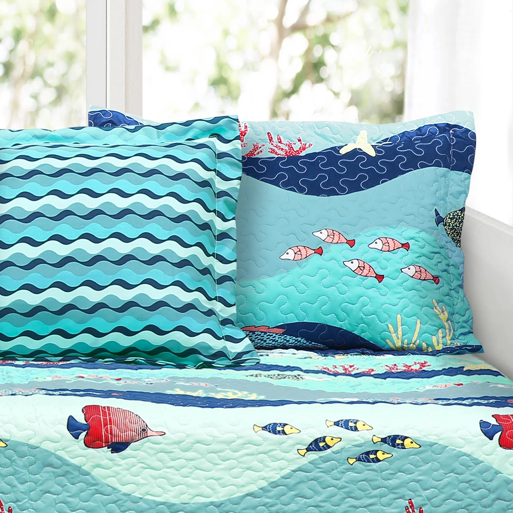 Lush Decor Sealife Kids Sealife Polyester Daybed, 39x75, Blue, 6-Pc Set