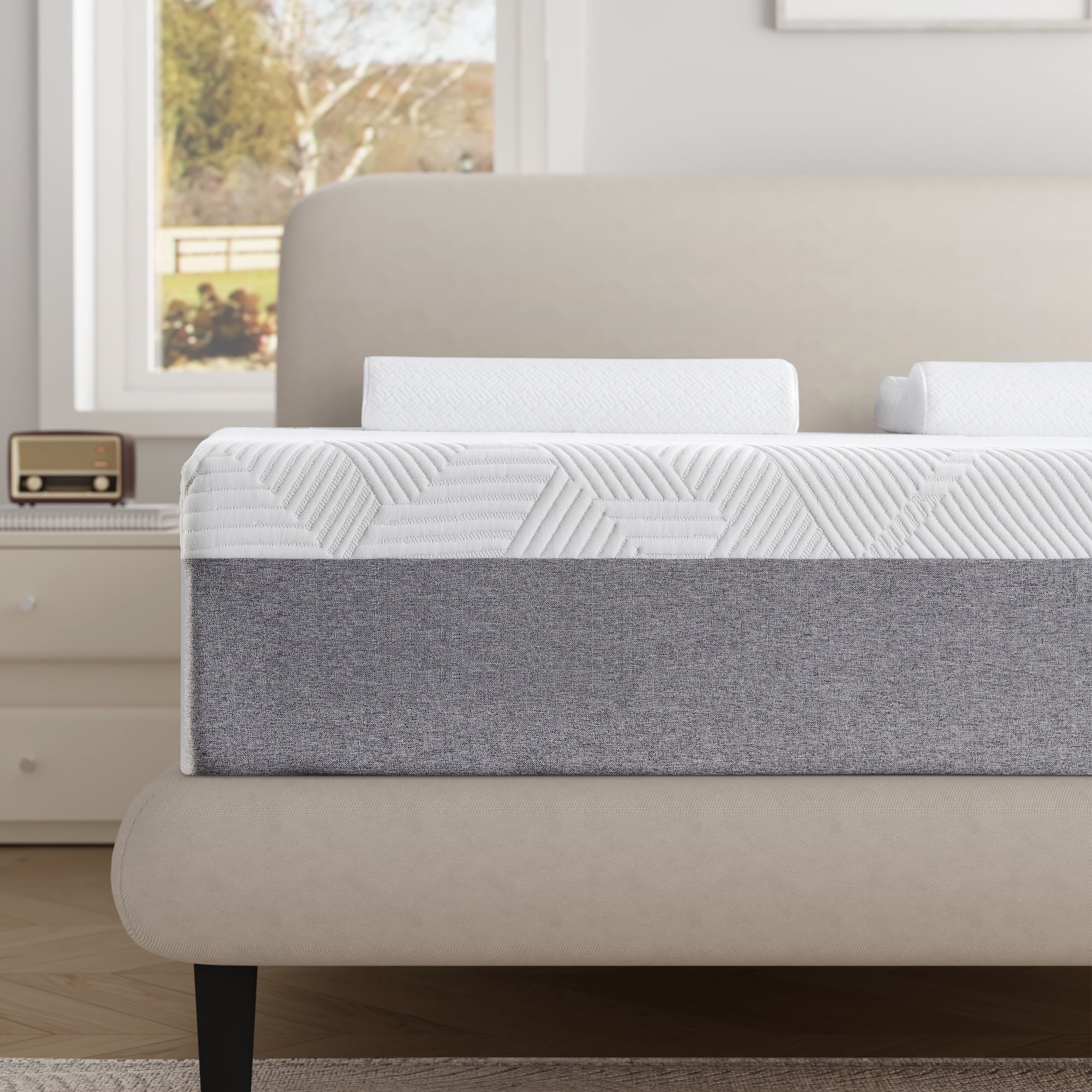 Twin Mattress, Potctz 8