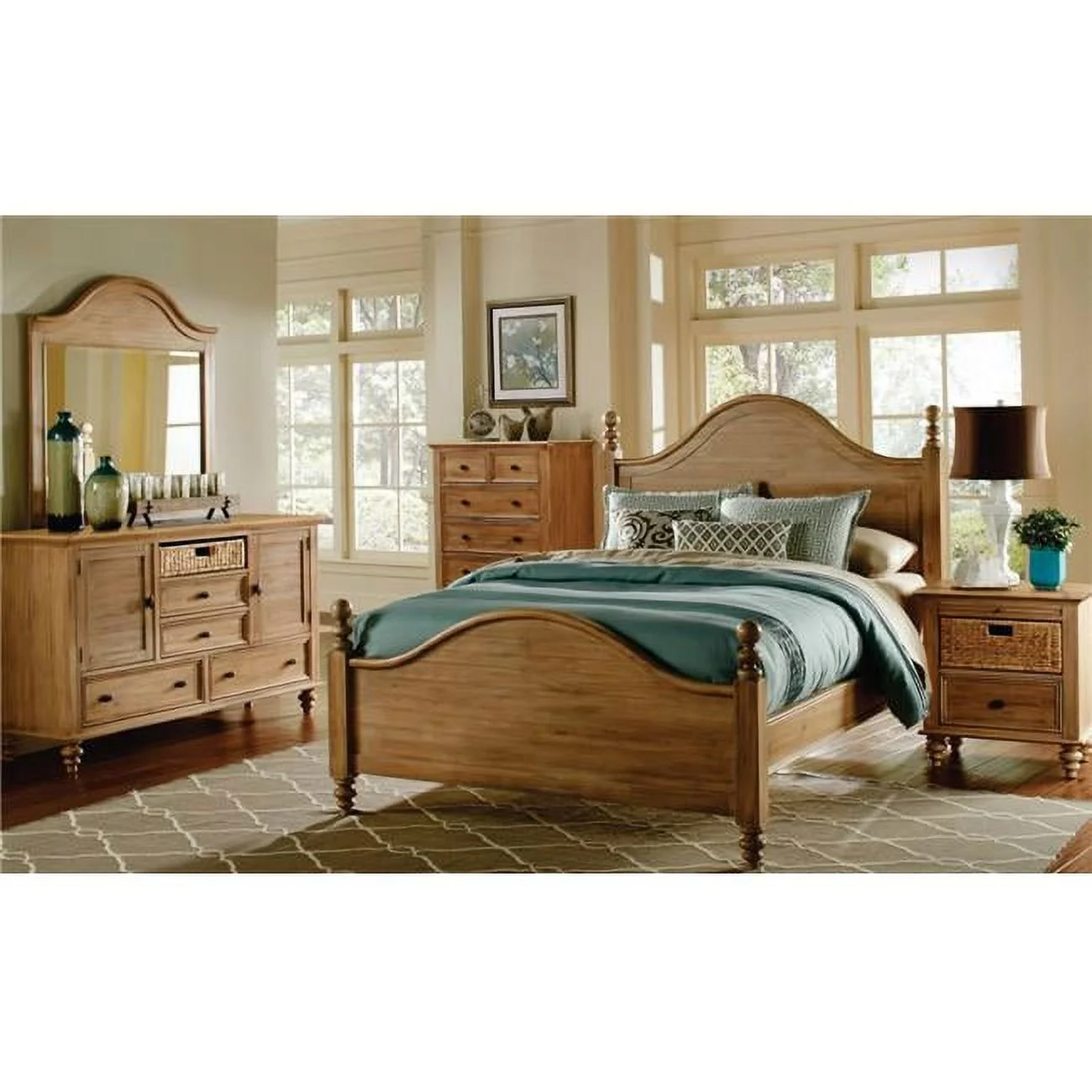 Vintage Casual Bedroom Set Plantation Maple - Queen - 5 Piece