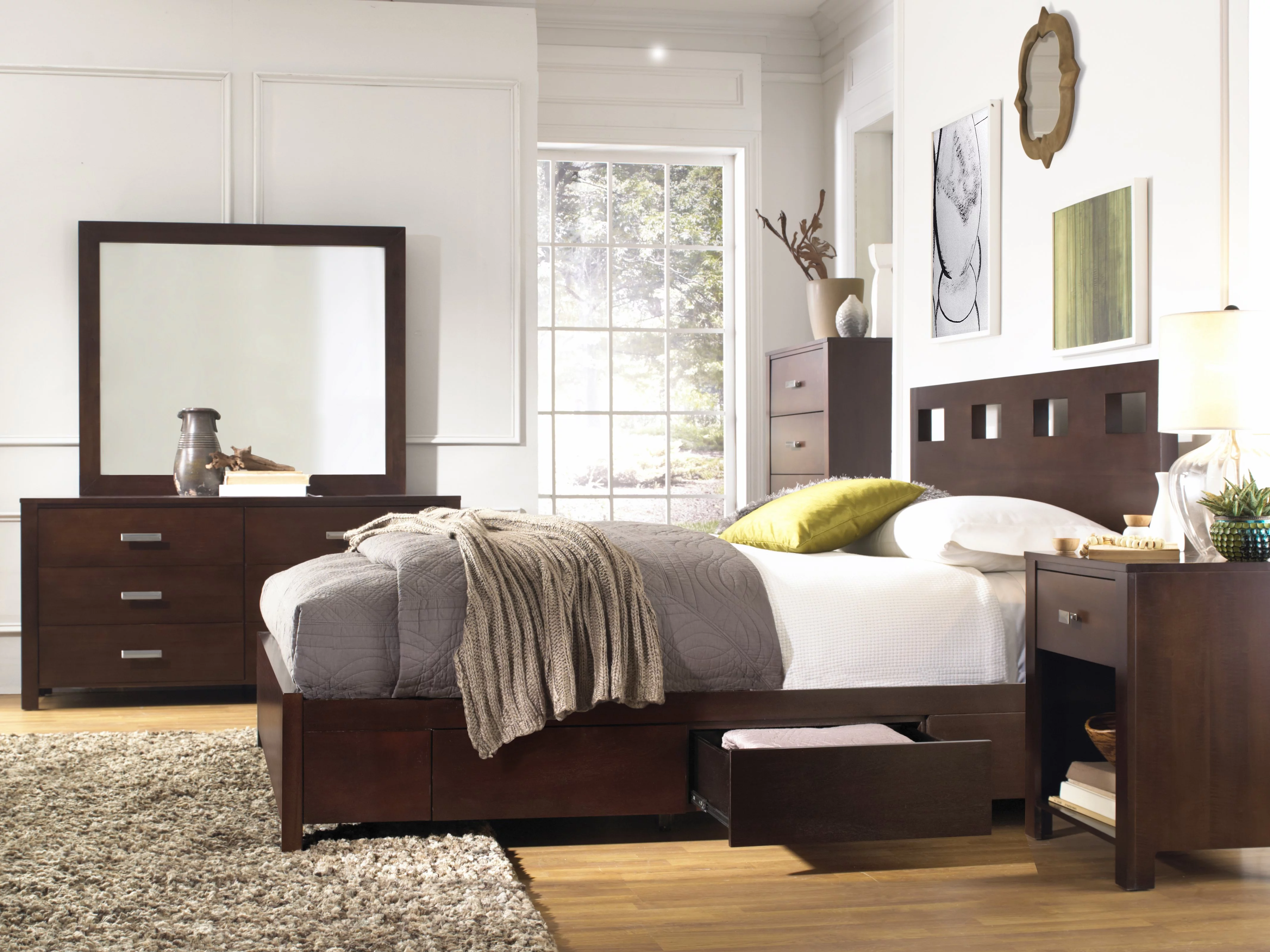 Ranshaw 6PC Cal King Storage Bed, 2 Nightstand, Dresser, Mirror & Chest Set in Mocha Brown Mahogany