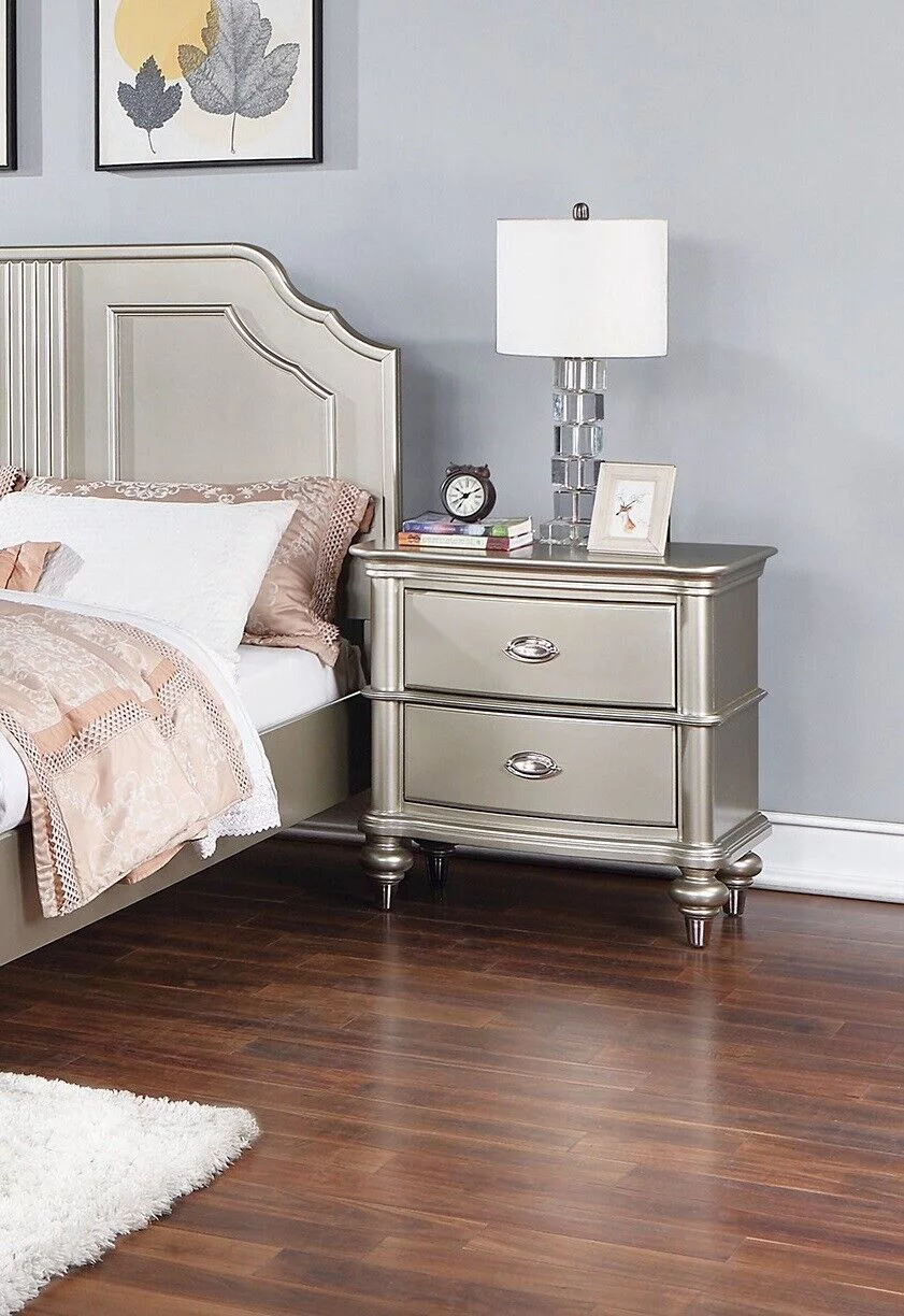 Classic Elegant 4pc Bedroom Set Satin Finished Silver Queen Size Bed Dresser Mirror Nightstand Furniture