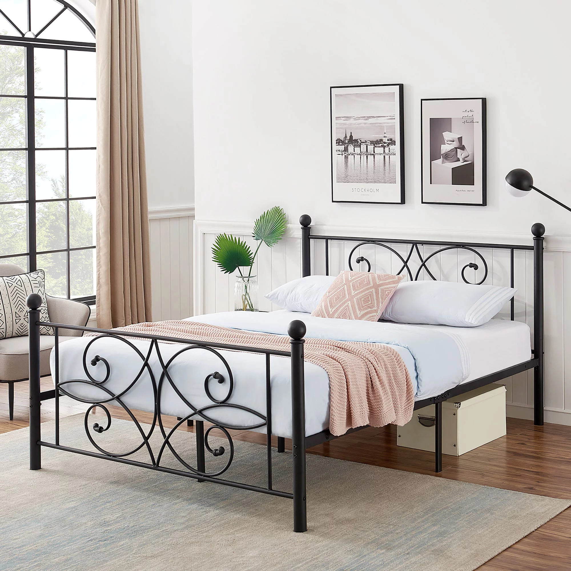 VECELO Queen Metal Bed Frame with Stylish Headboard & Footboard, Mattress Foundation/Box Spring Replacement, Easy Set Up, Black