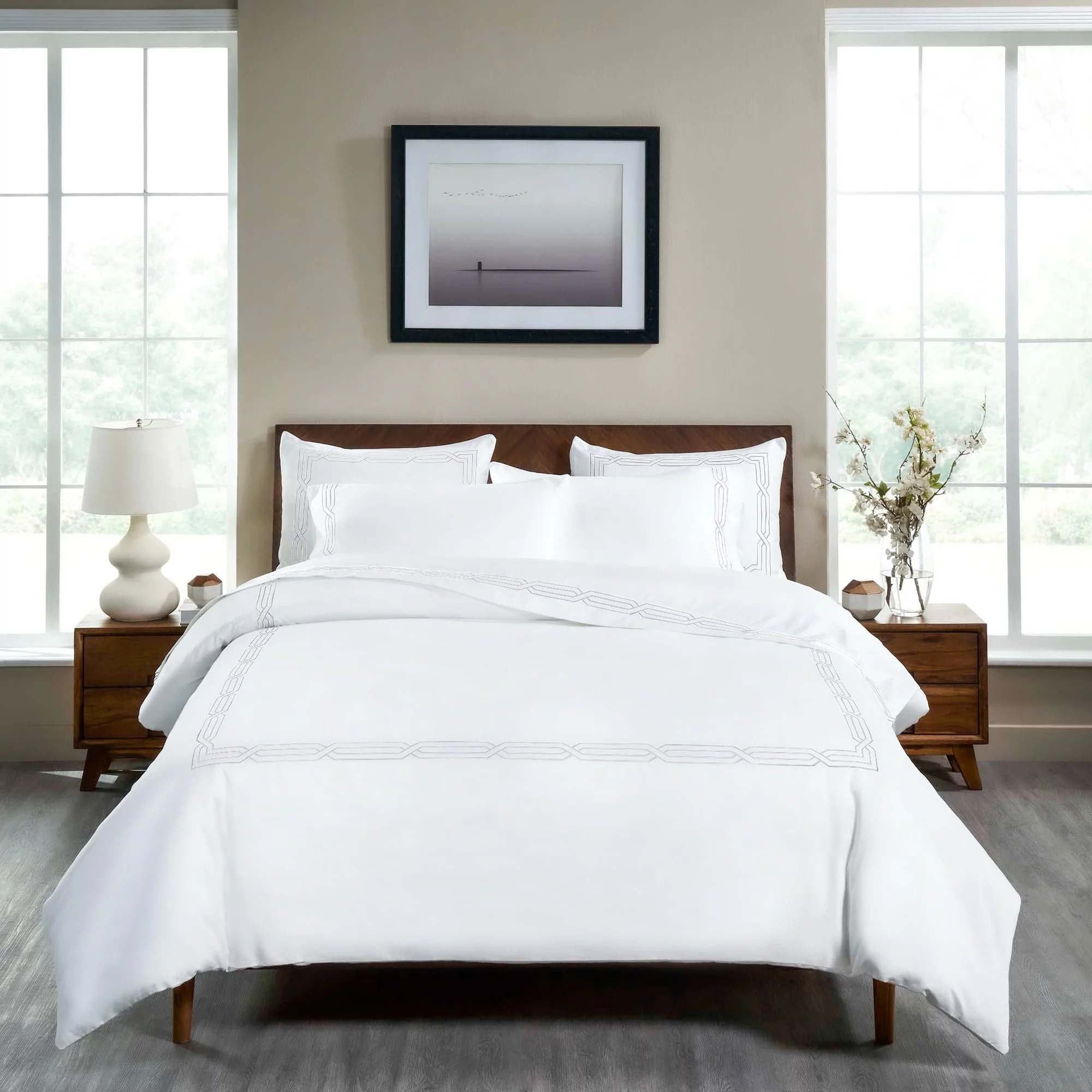 Superior Egyptian Cotton 1200 TC Embroidered White/White Duvet Set, King/California King