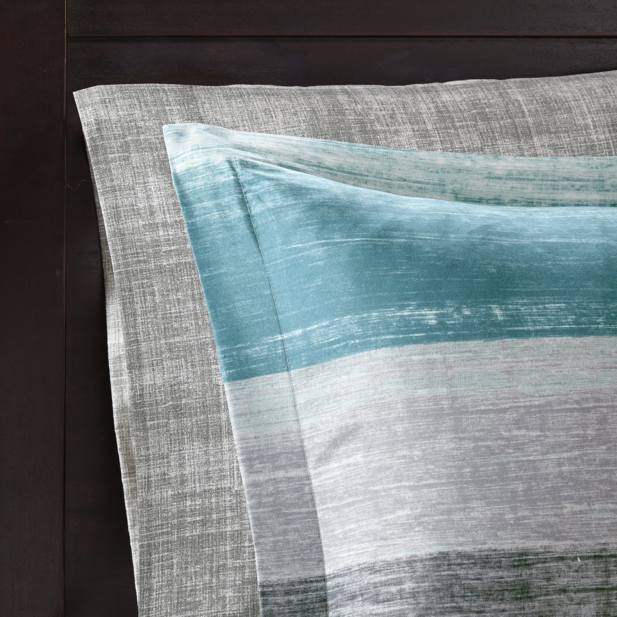 Madison Park Essentials 9-Piece Cal King Complete Comforter Set with Cotton Bed Sheets Aqua Stripe Bed in a Bag