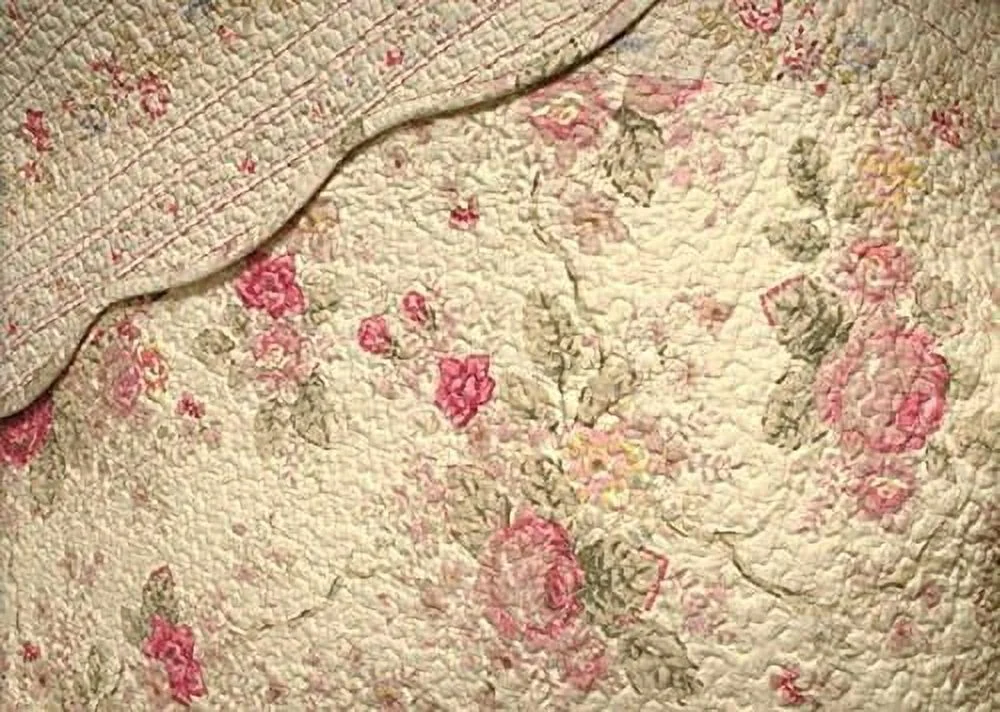 Chic Shabby Romantic Rose Bedding Cotton Quilt Set King Size - Includes Bed Sheet Straps