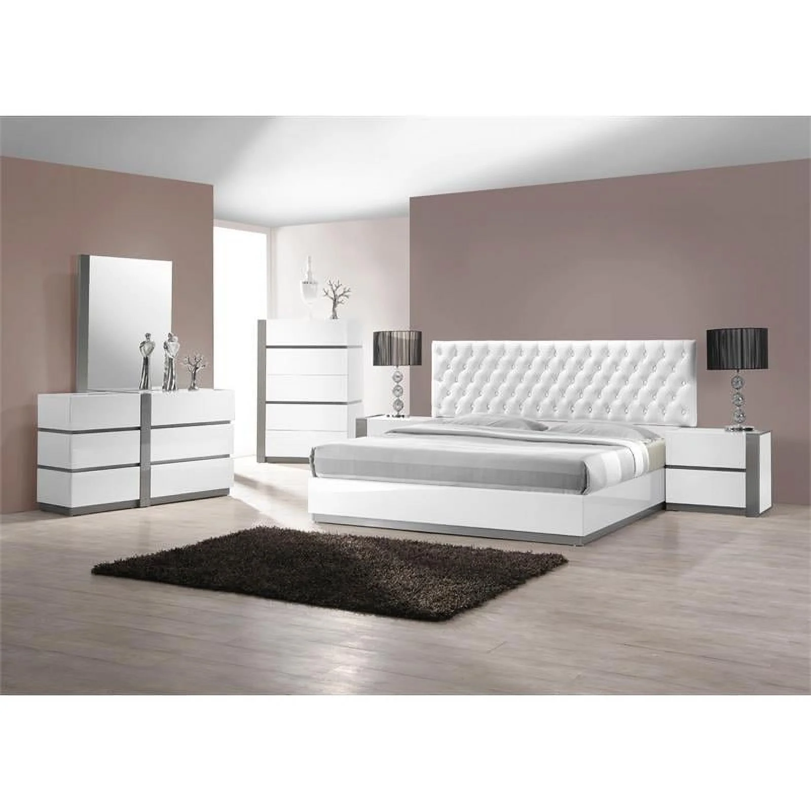 Pemberly Row Tufted Crystals Queen Platform Bed in White/Silver Base
