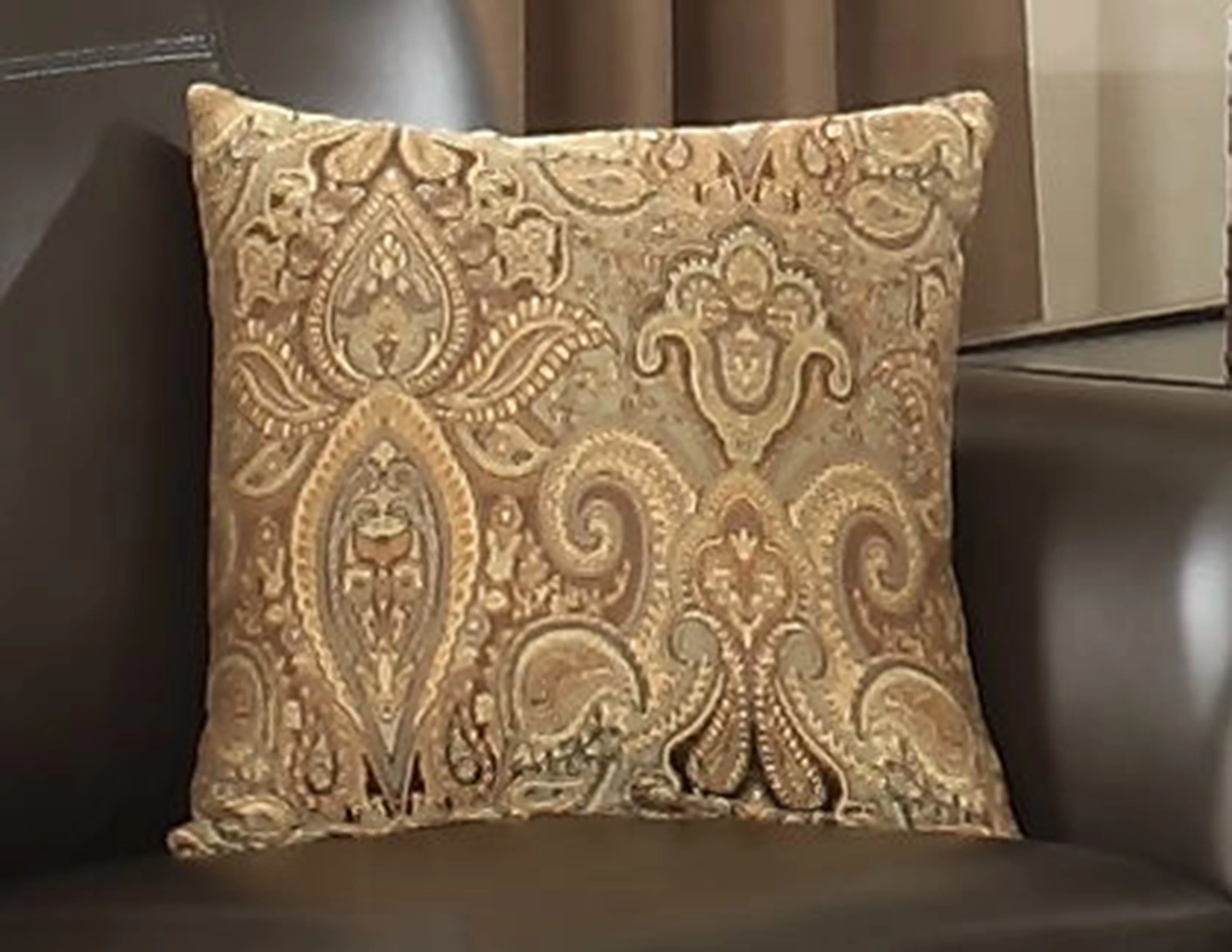 AC Pacific Louis Traditional Brown Leather Gel Sofa