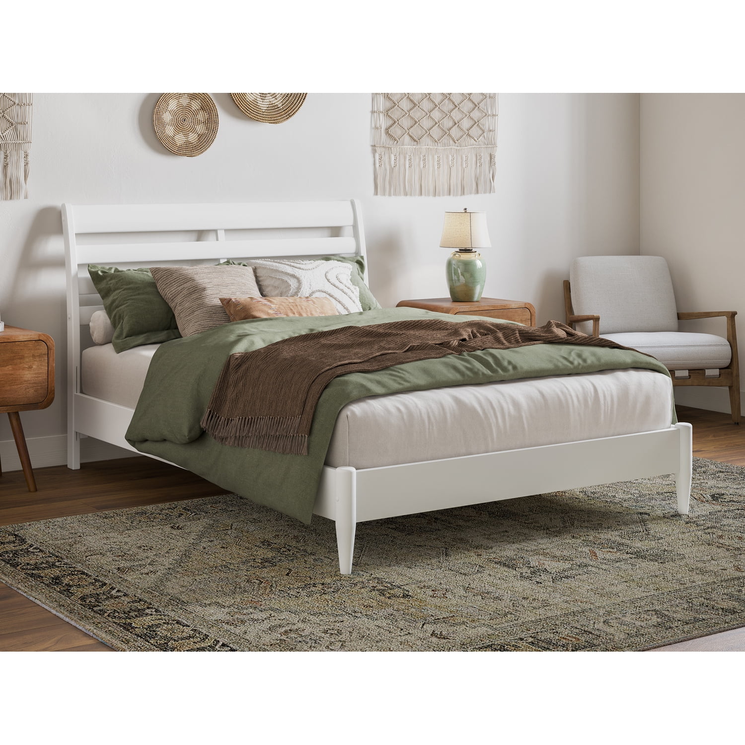 Savannah Full Wood Low Profile Platform Bed in White