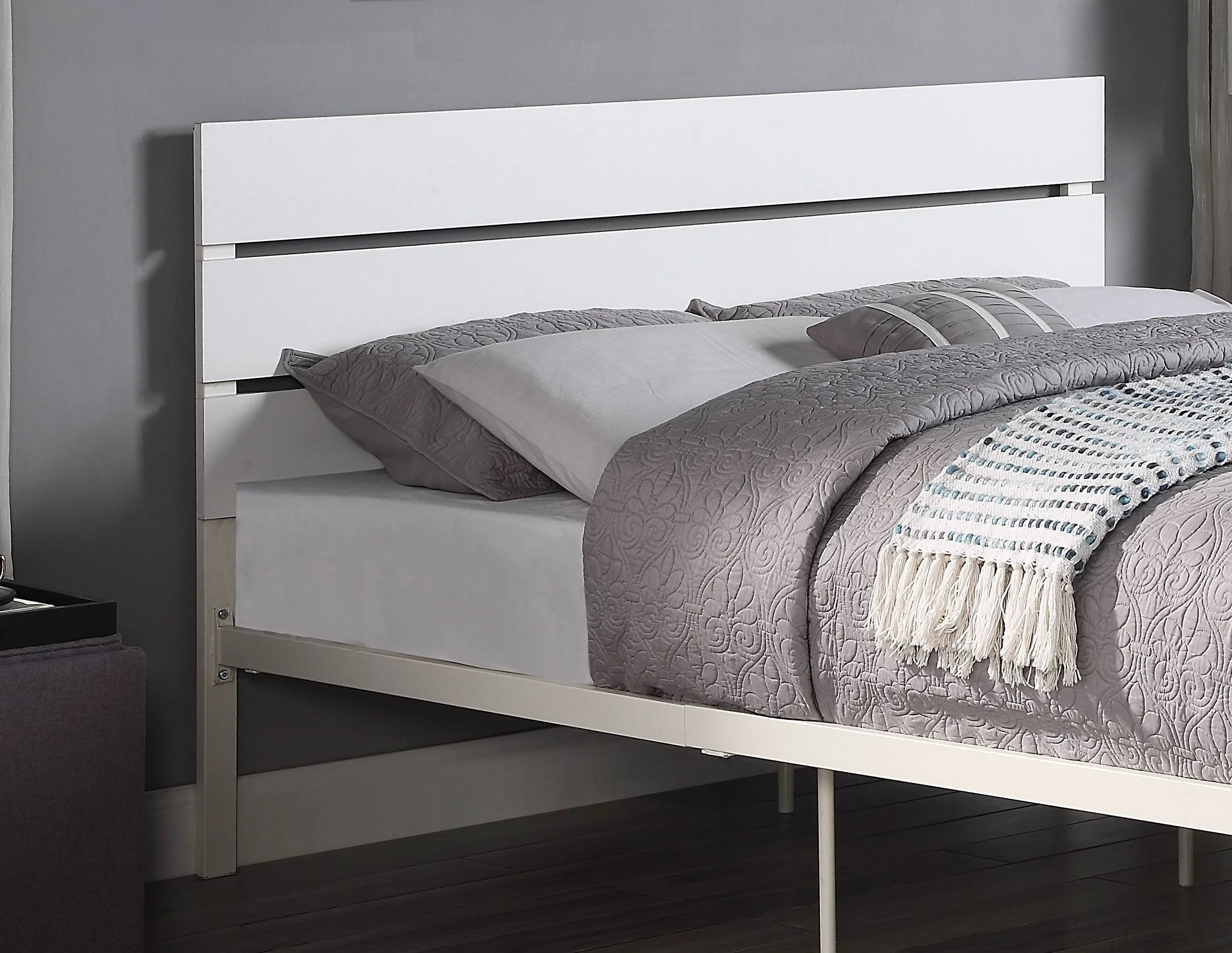 Willow Contemporary Full Size Bed  - White