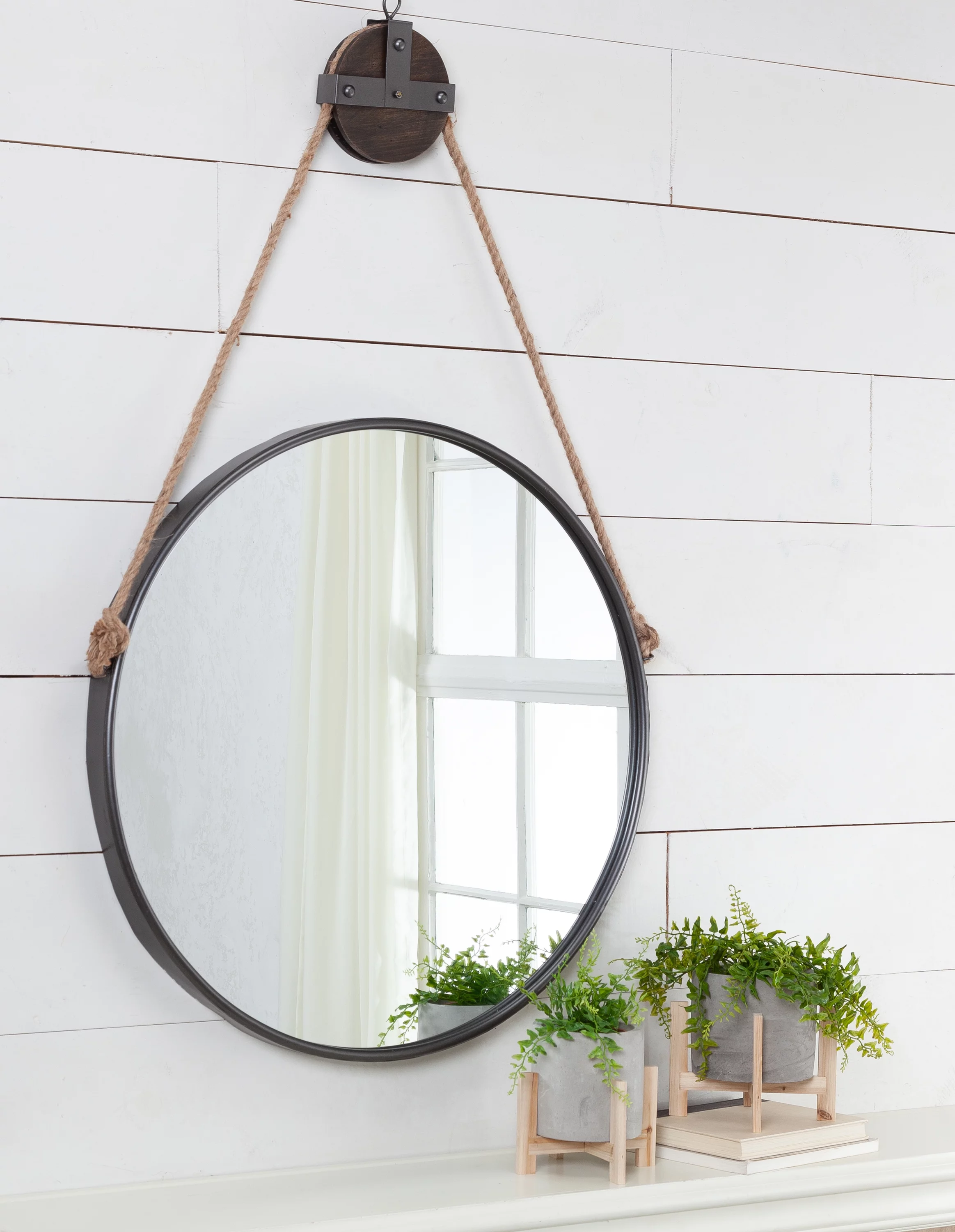 Gerson 28-Inch Diamteter Metal Framed Round Mirror with Pulley