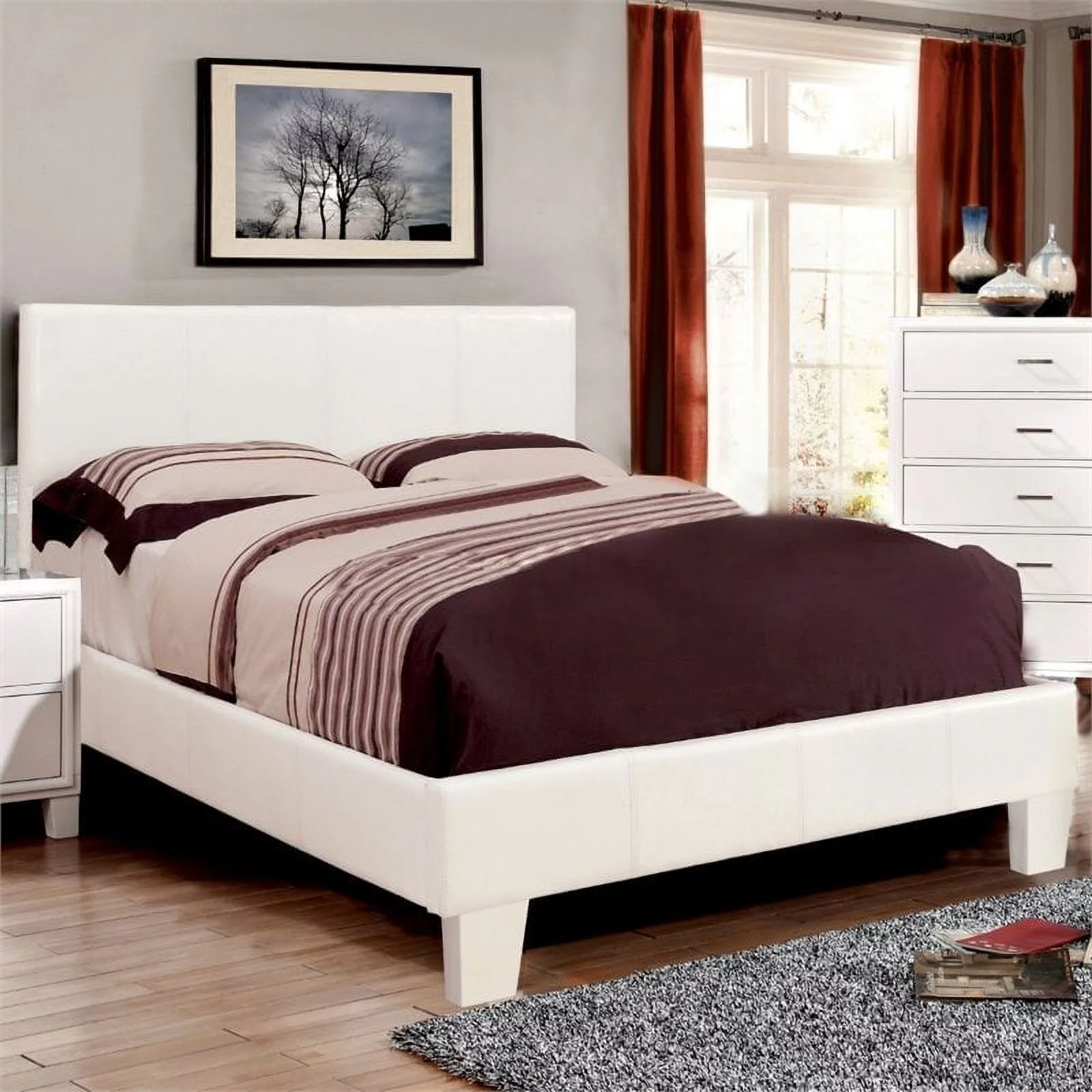 Kingfisher Lane Queen Platform Bed in White