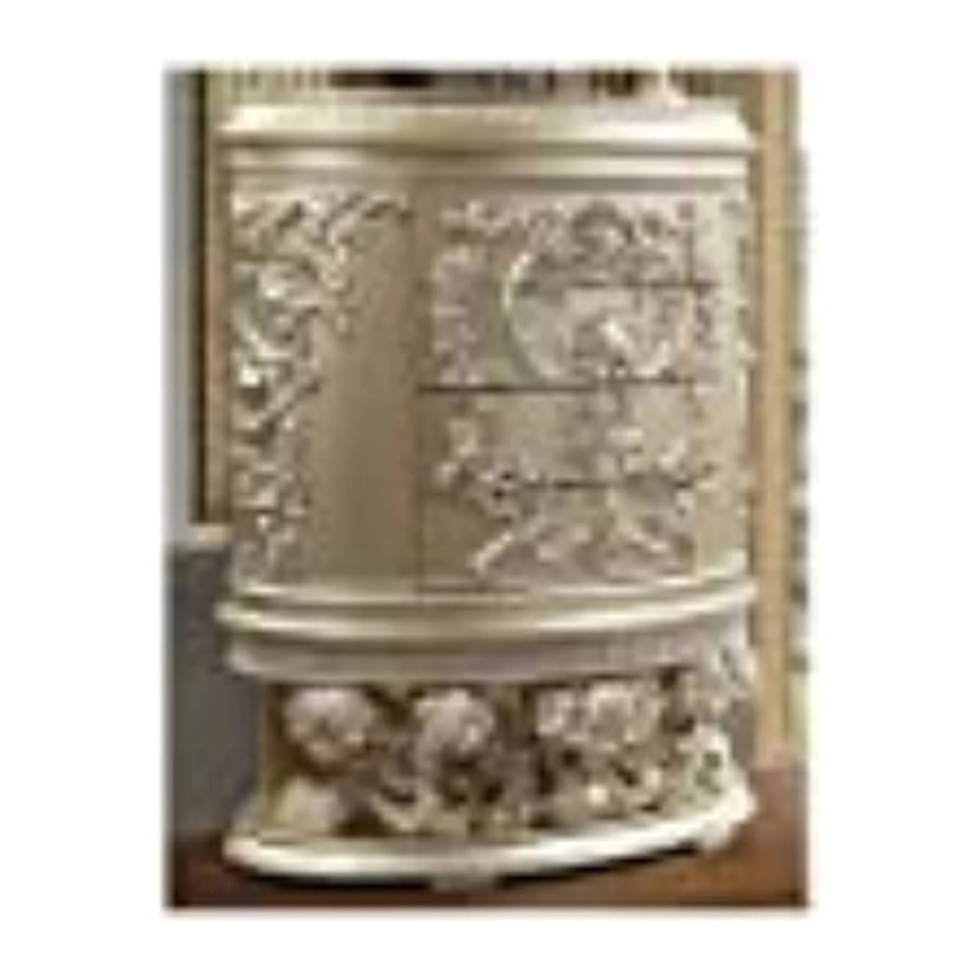BD00465 - Chest, Champagne Silver Finish - Vatican
