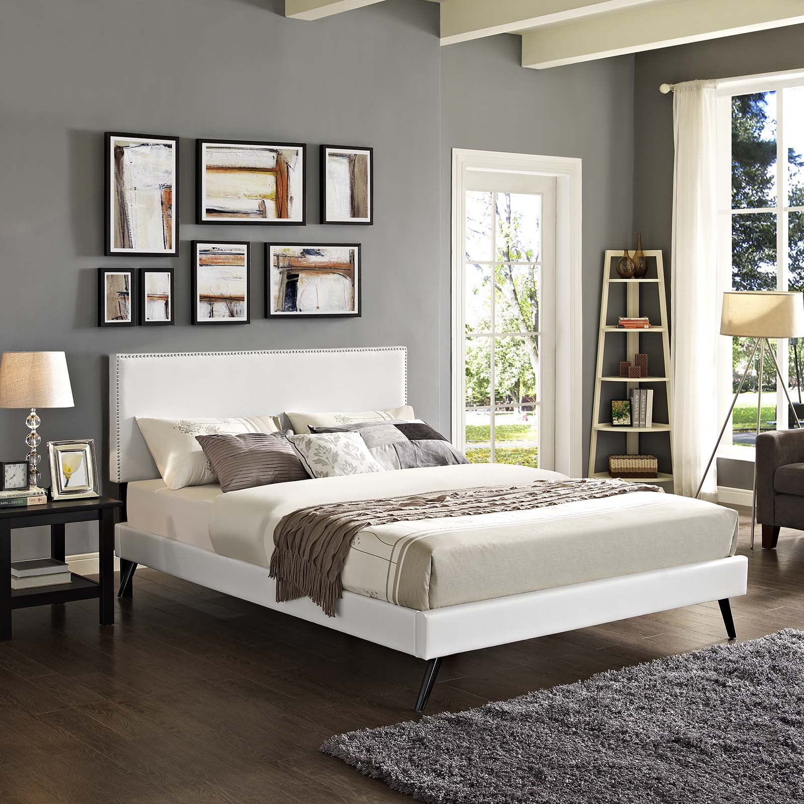 Modway Macie King Vinyl Platform Bed with Round Splayed Legs in White
