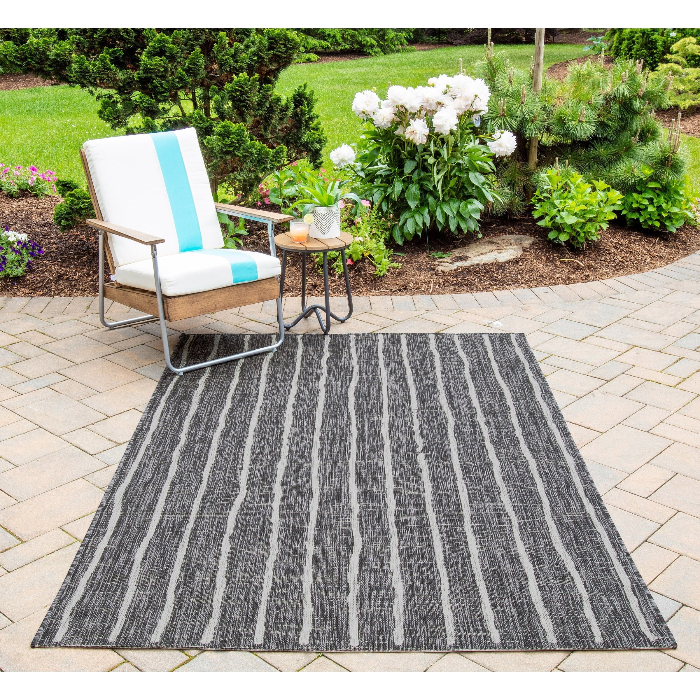 Novogratz  by  Villa Sicily Indoor/Outdoor Area Rug Blue 9'3