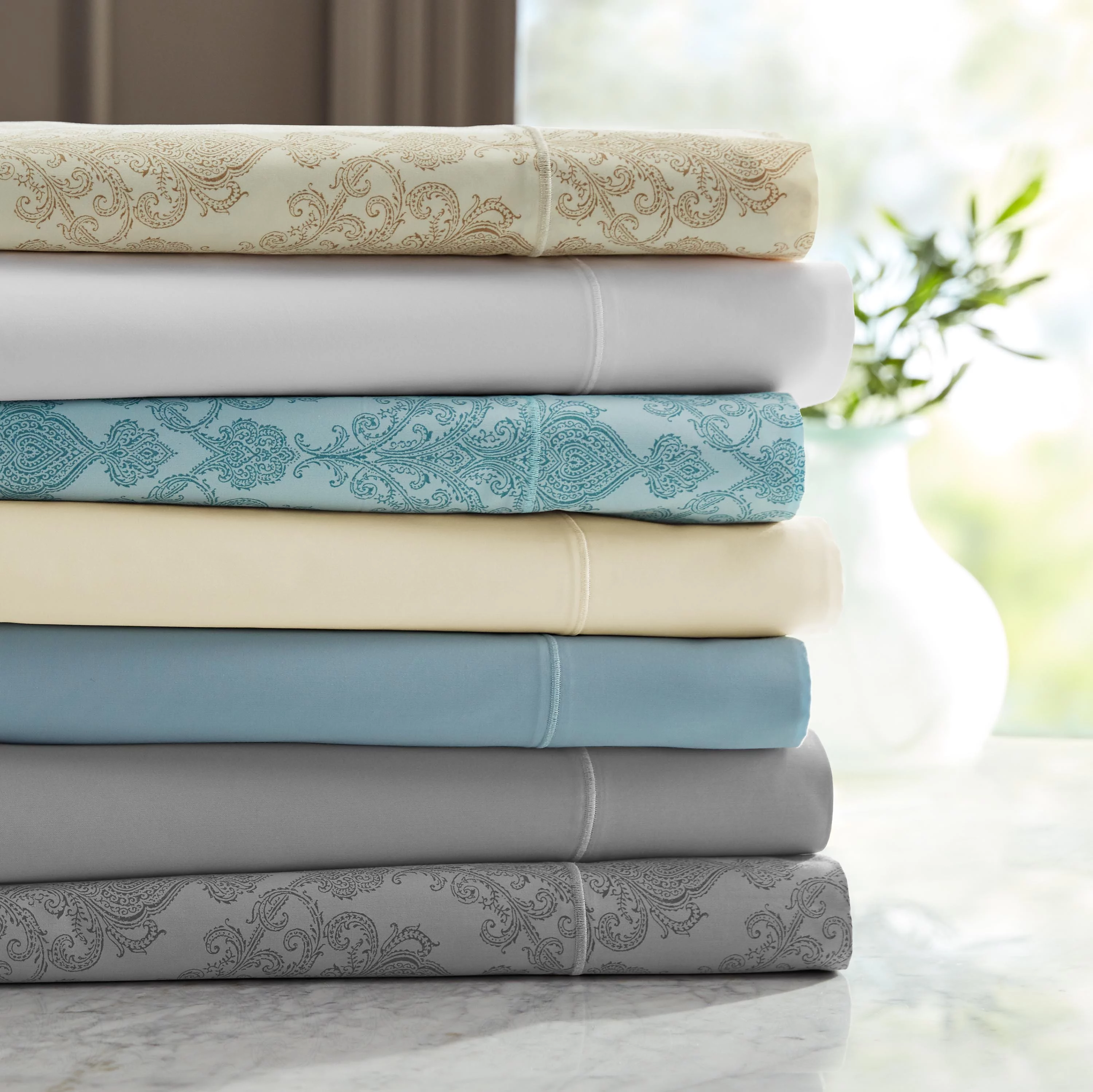 Hotel Style Luxury 4-Piece 600 Thread Count White Solid Cotton Bed Sheet Set, Queen