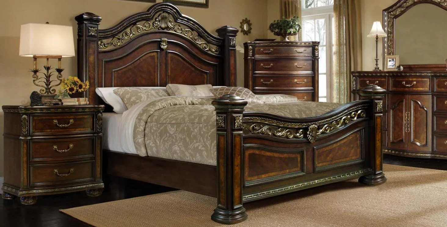 McFerran B163-Q Antique Brass Cherry Wood Finish Queen Bedroom Set 5Pcs