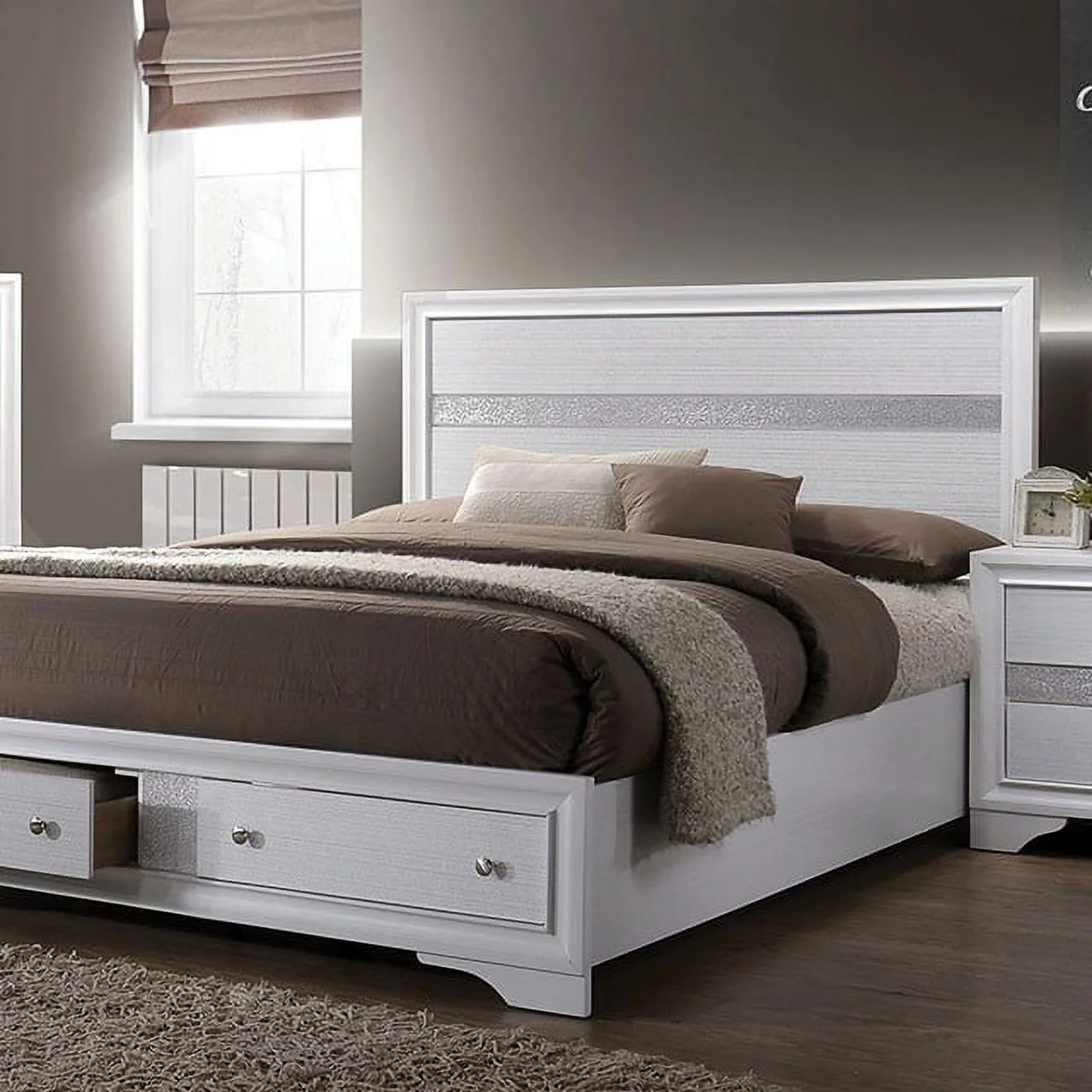 White Color Contemporary Queen Size Bed Panel HB Dresser Nightstand w Jewelry Tray Mirror 4pc Set Silver Accent Solid Wood Bedroom Furniture 4pc Set