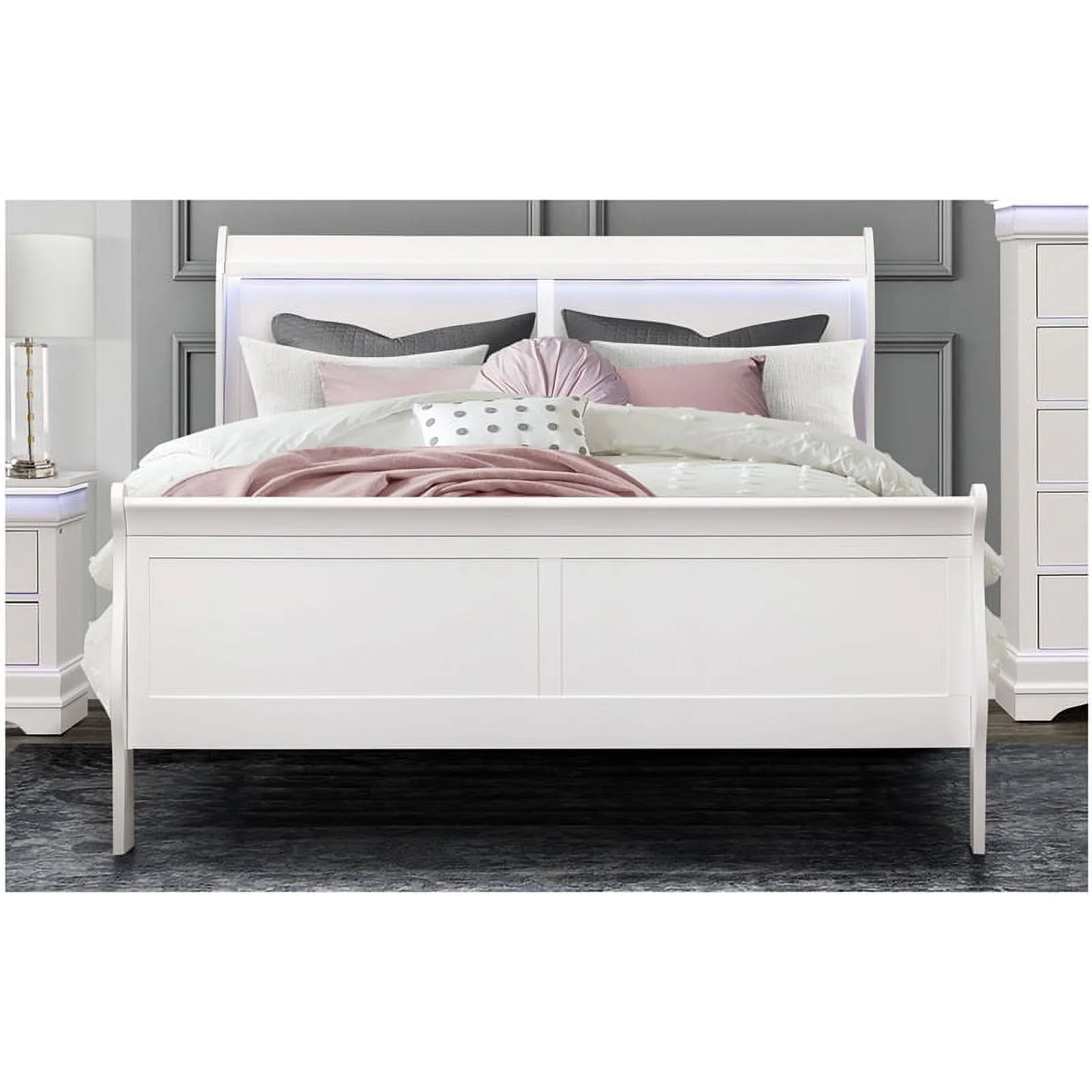 Global Furniture USA Charlie White King Bed