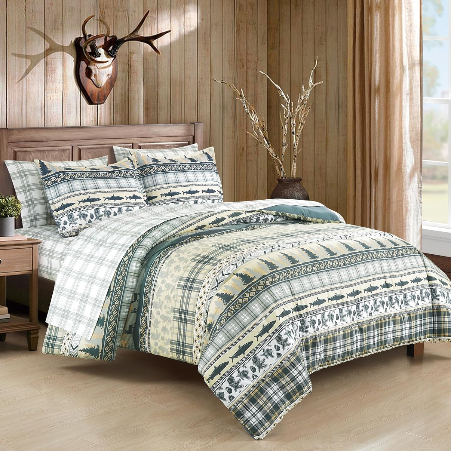 Chezmoi Collection Ridge 7-Piece Northwest Cabin Lodge Bed in a Bag King Comforter Set, Multicolor Pine Tree Fish Deer Printed Microfiber Bedding Set