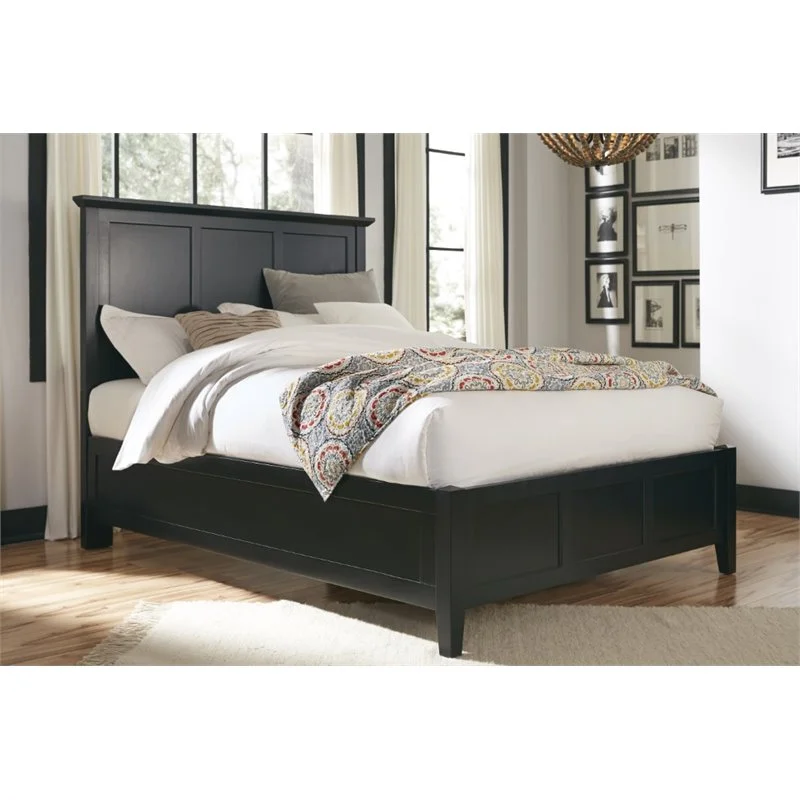 Bowery Hill Farmhouse styled Metal Full Panel Bed in Black Finish