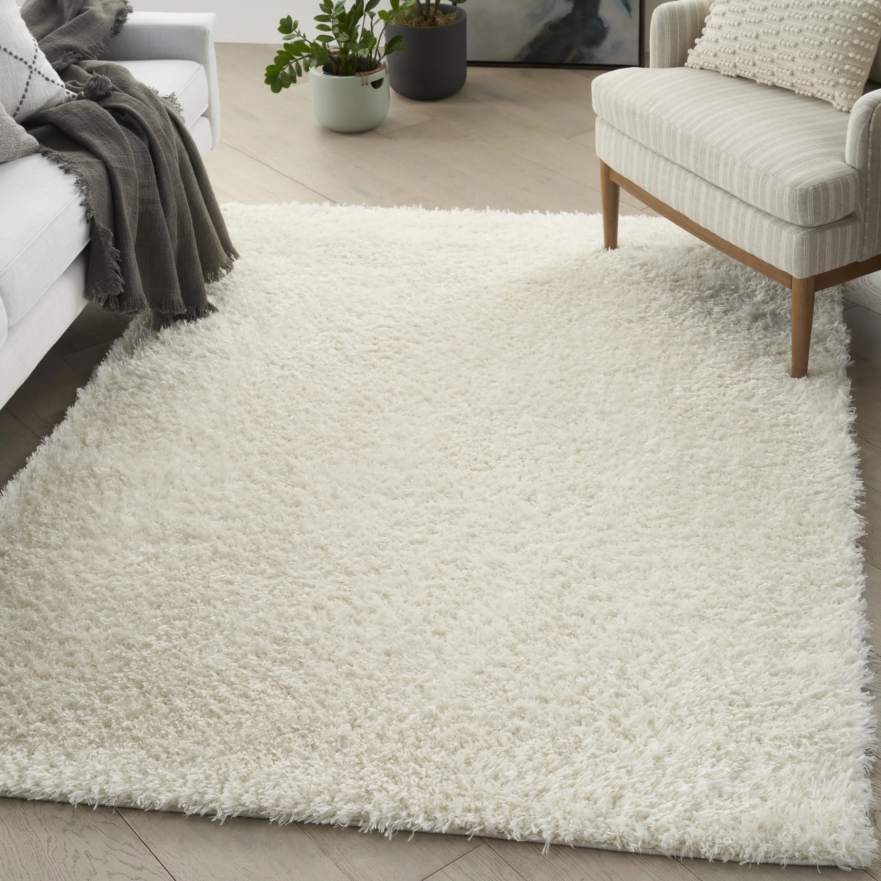 Nourison Lush Shag Modern & Contemporary Ivory 7'10