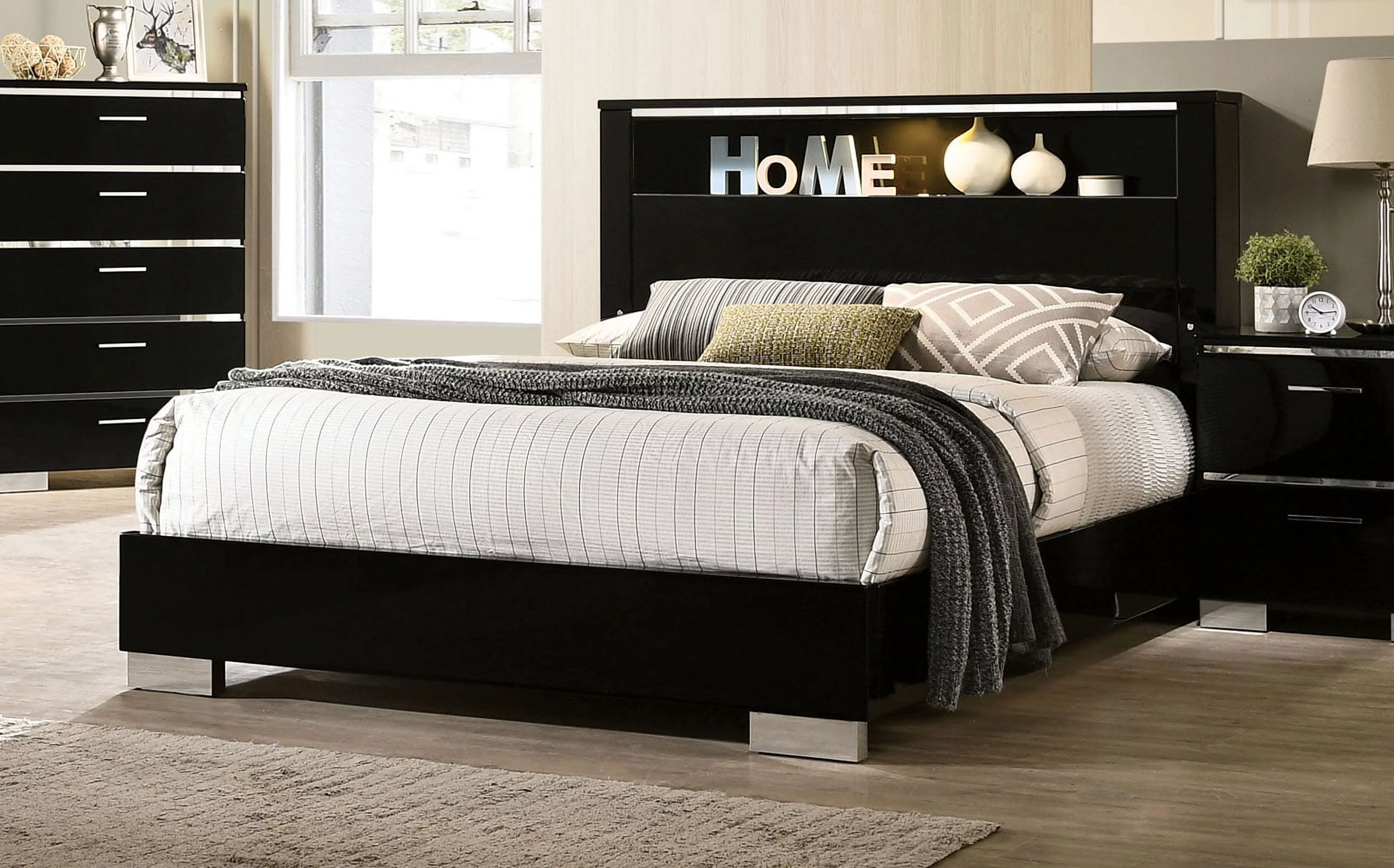 Queen Size Bed W Shelf LED HB Black High Gloss Lacquer Solid wood 1pc Bed Bedroom Furniture Chrome Metal Legs