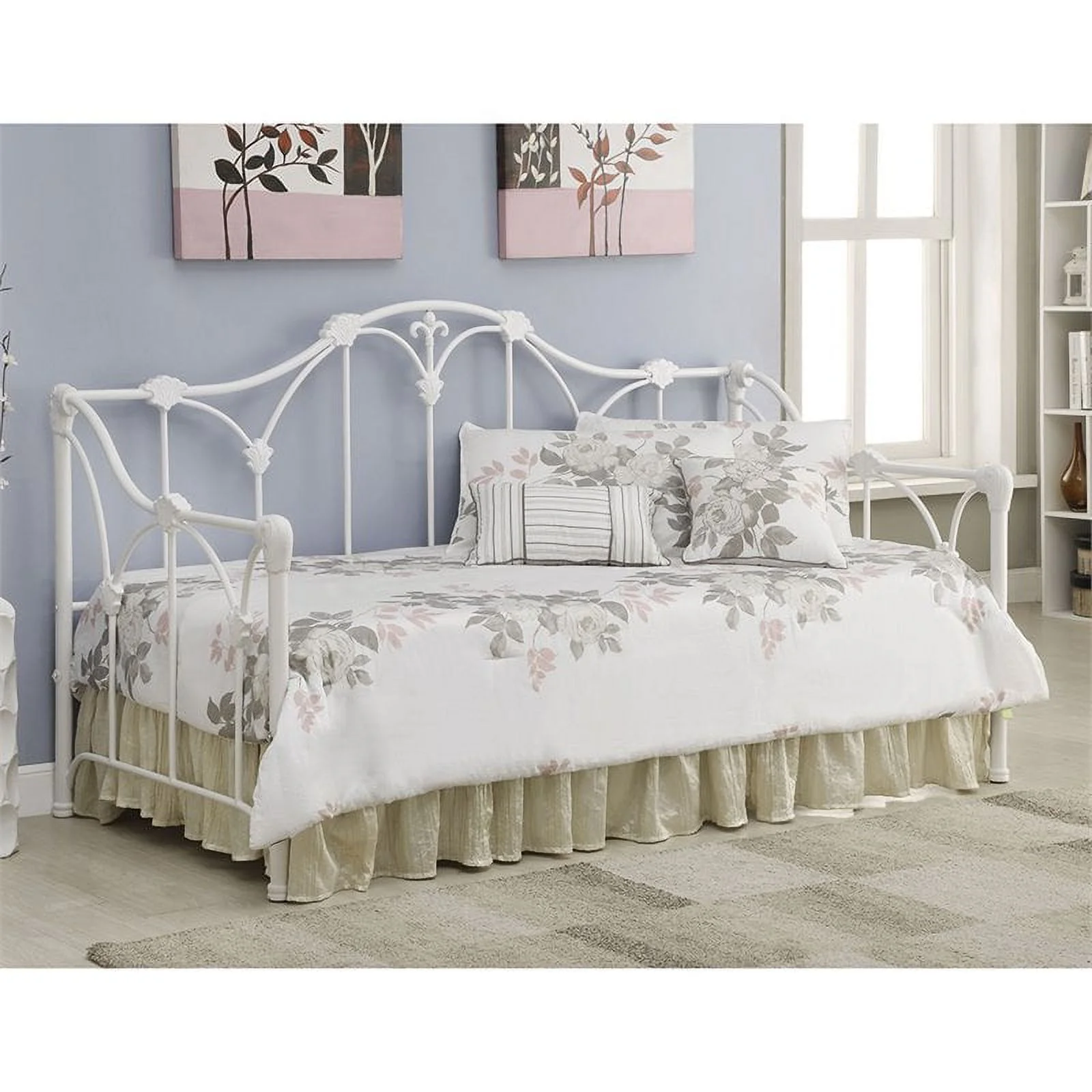 Bowery Hill Traditional Metal/Steel Tubing Twin Floral Daybed in White